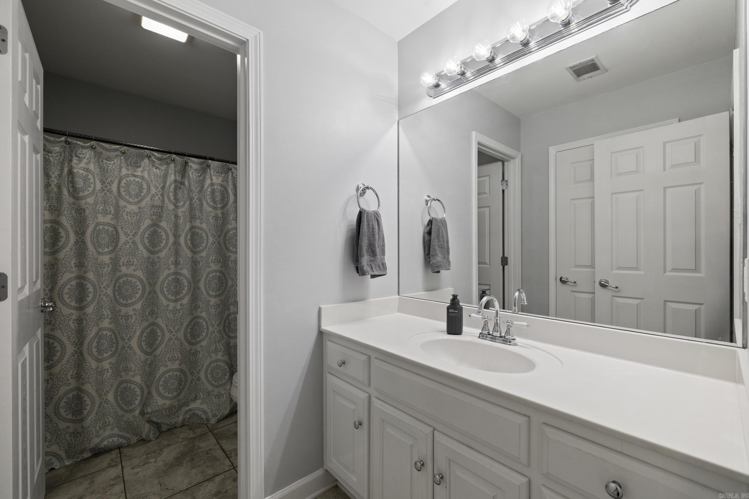 116 Obsidian Dr.  Sherwood, AR