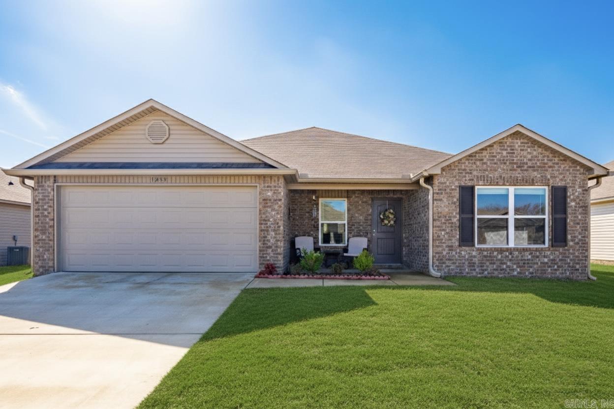 1235 Cowbell  Conway, AR