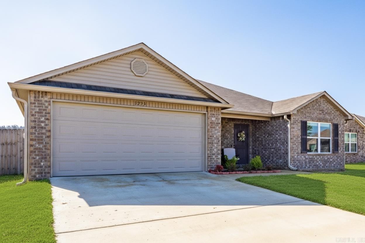 1235 Cowbell  Conway, AR