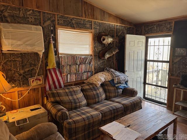 22 Clay 2004 Rd  Peach Orchard, AR