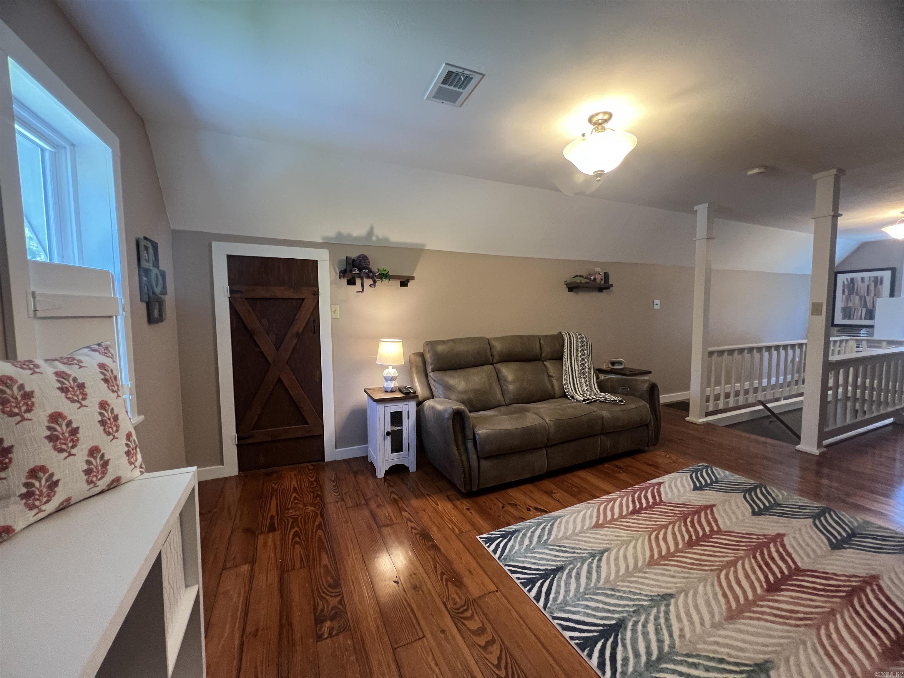 8 Chaffee Creek  Camden, AR