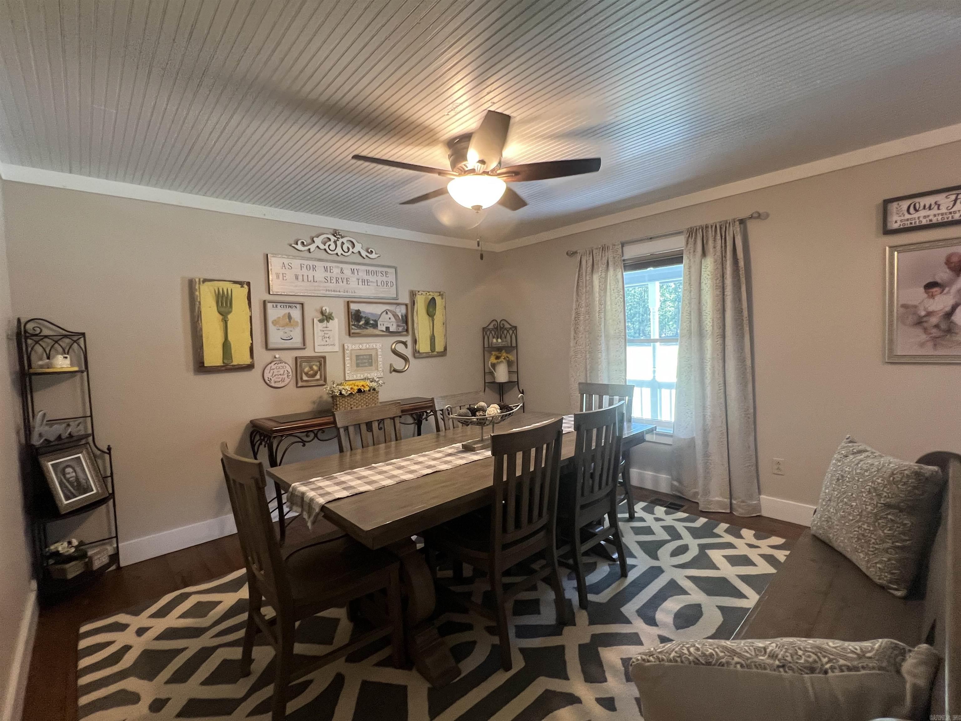 8 Chaffee Creek  Camden, AR