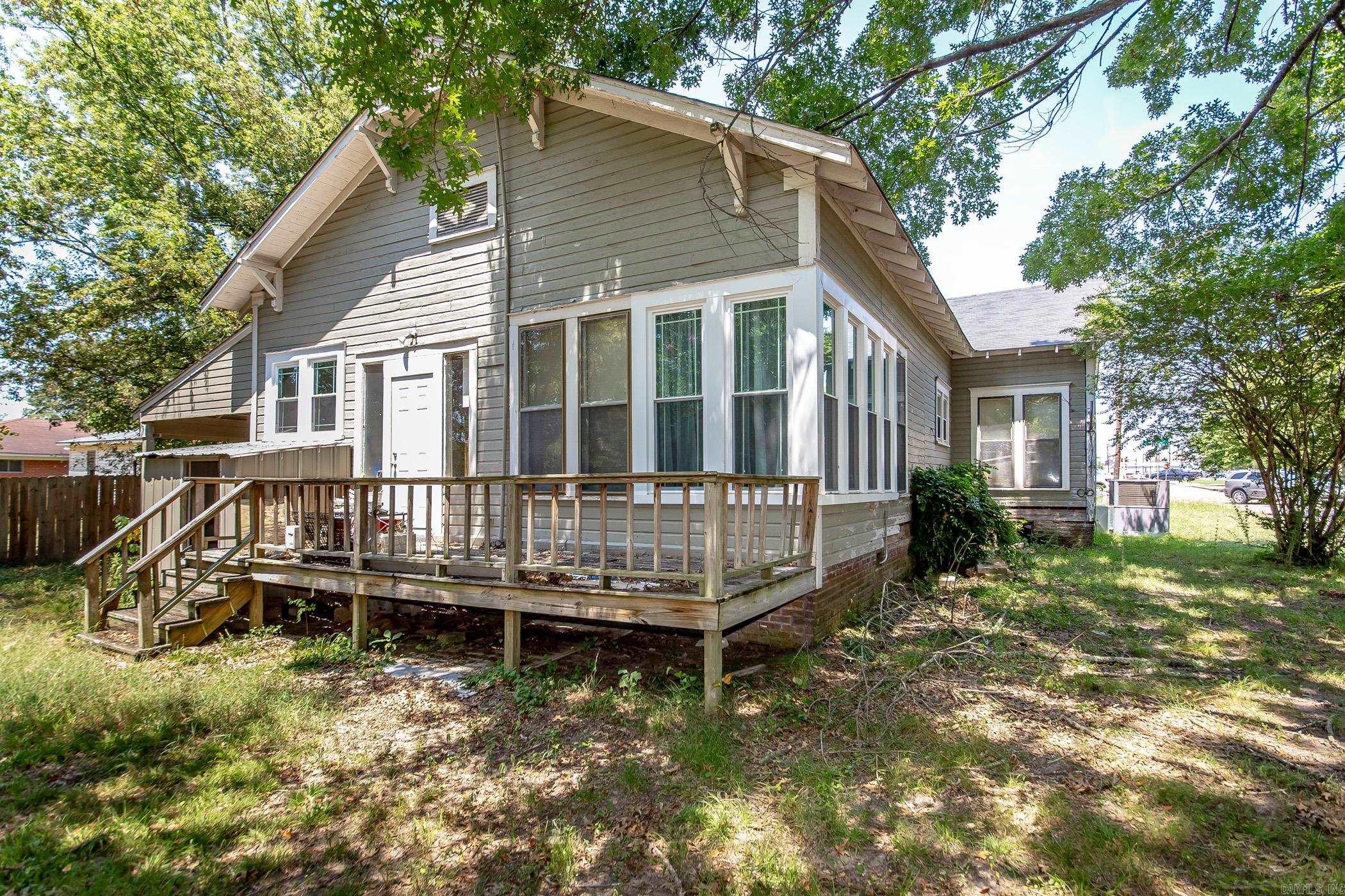 801 Crittenden  Arkadelphia, AR