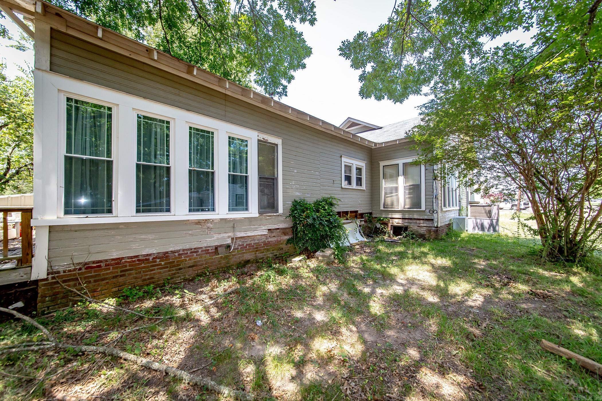 801 Crittenden  Arkadelphia, AR