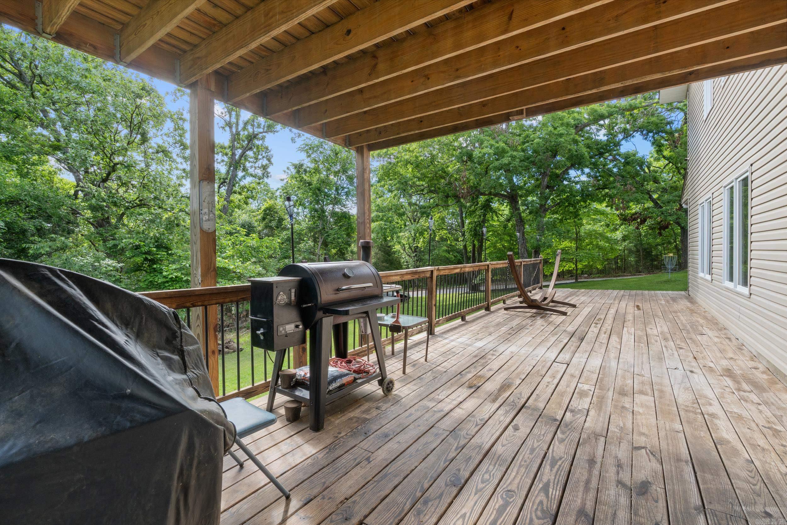 15364 Twin Pines Road  Lowell, AR