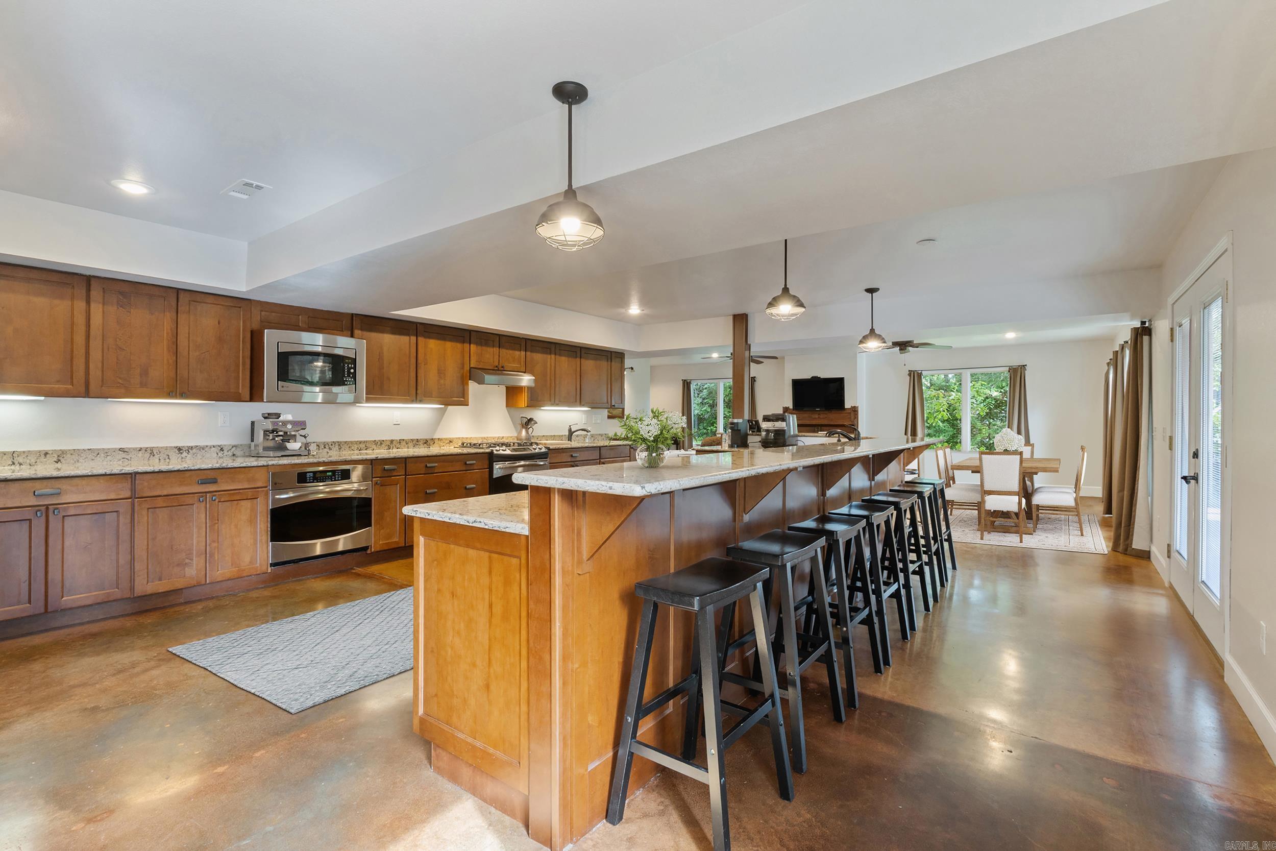 15364 Twin Pines Road  Lowell, AR