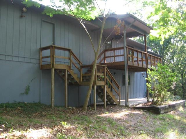 107 Courtshire  Fairfield Bay, AR