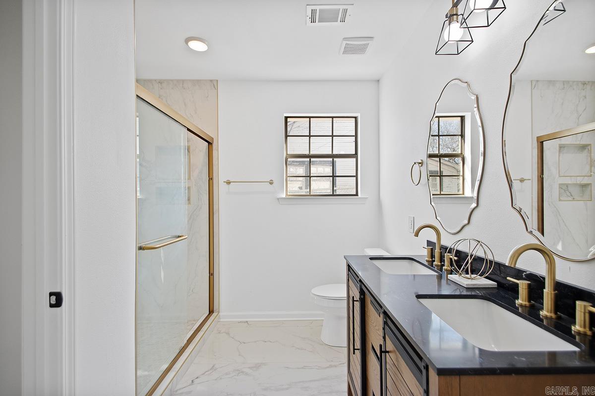 606 E 21  Little Rock, AR