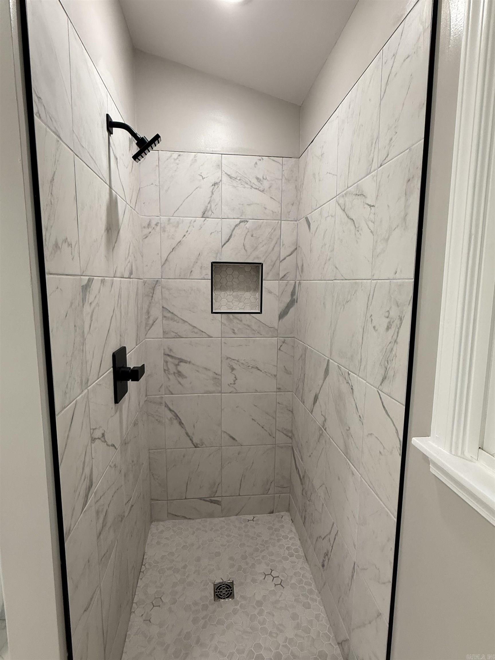 1905 Catharine  Jonesboro, AR