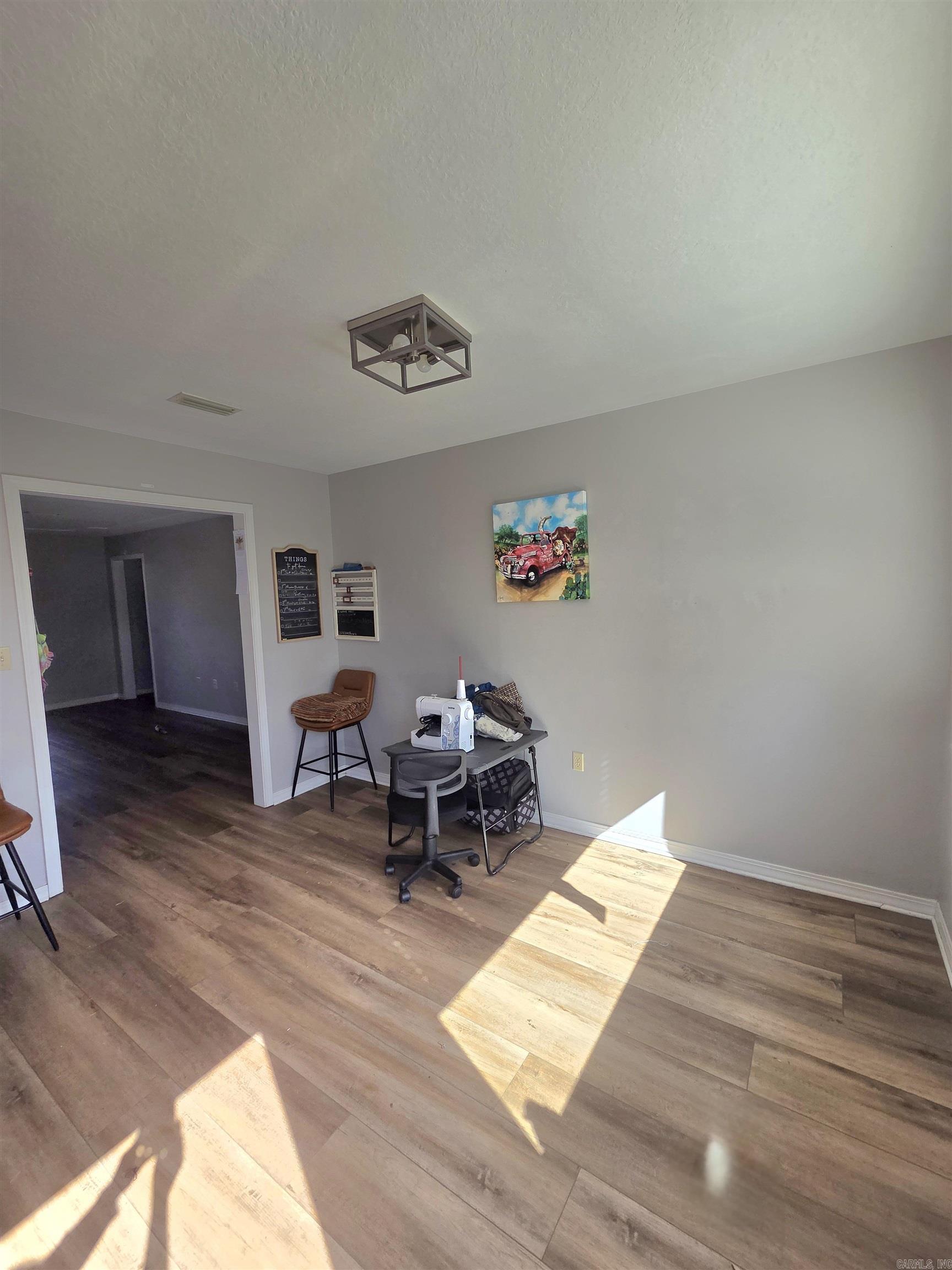 3201 McKinney  Mountain View, AR