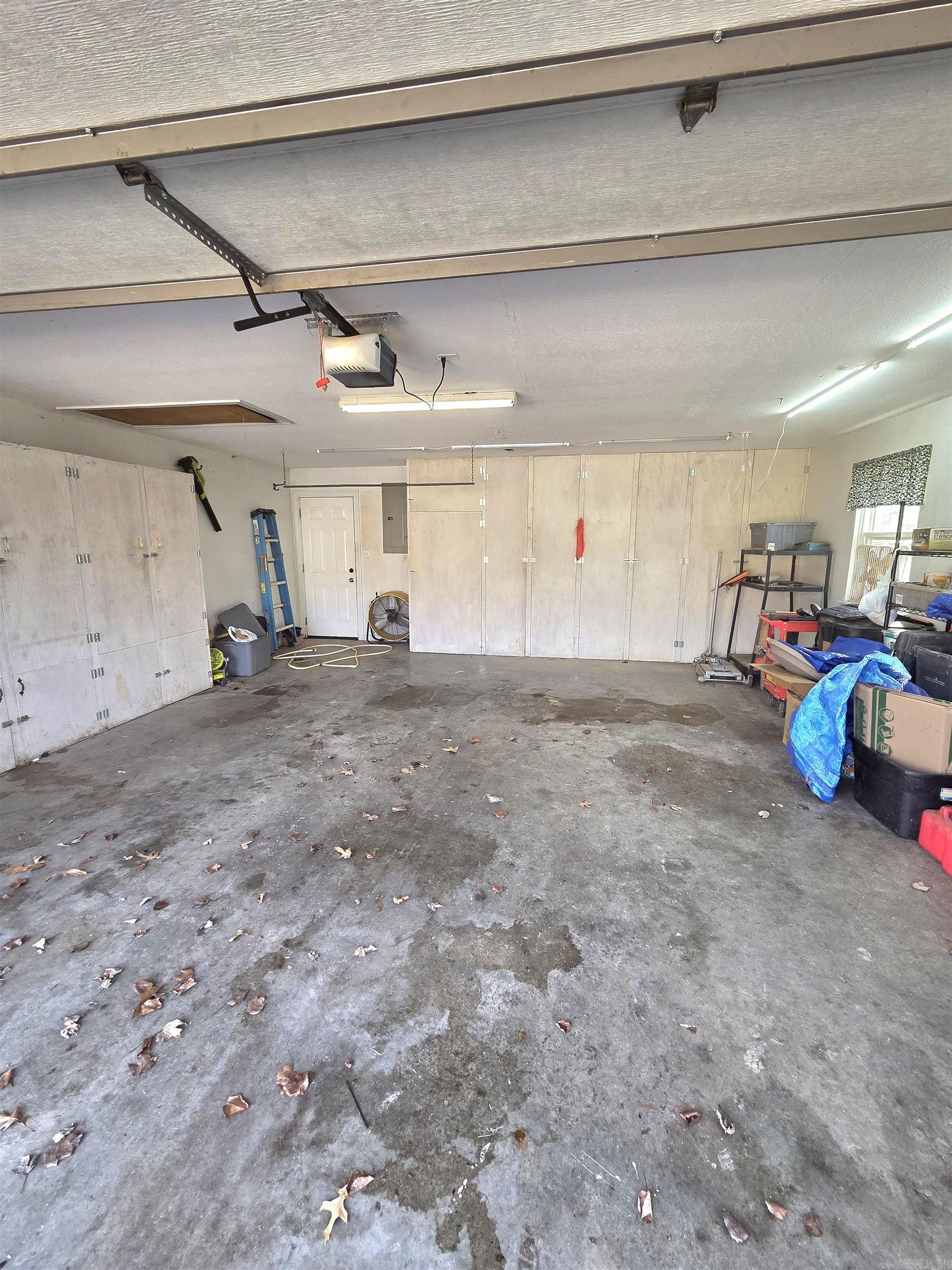 3201 McKinney  Mountain View, AR