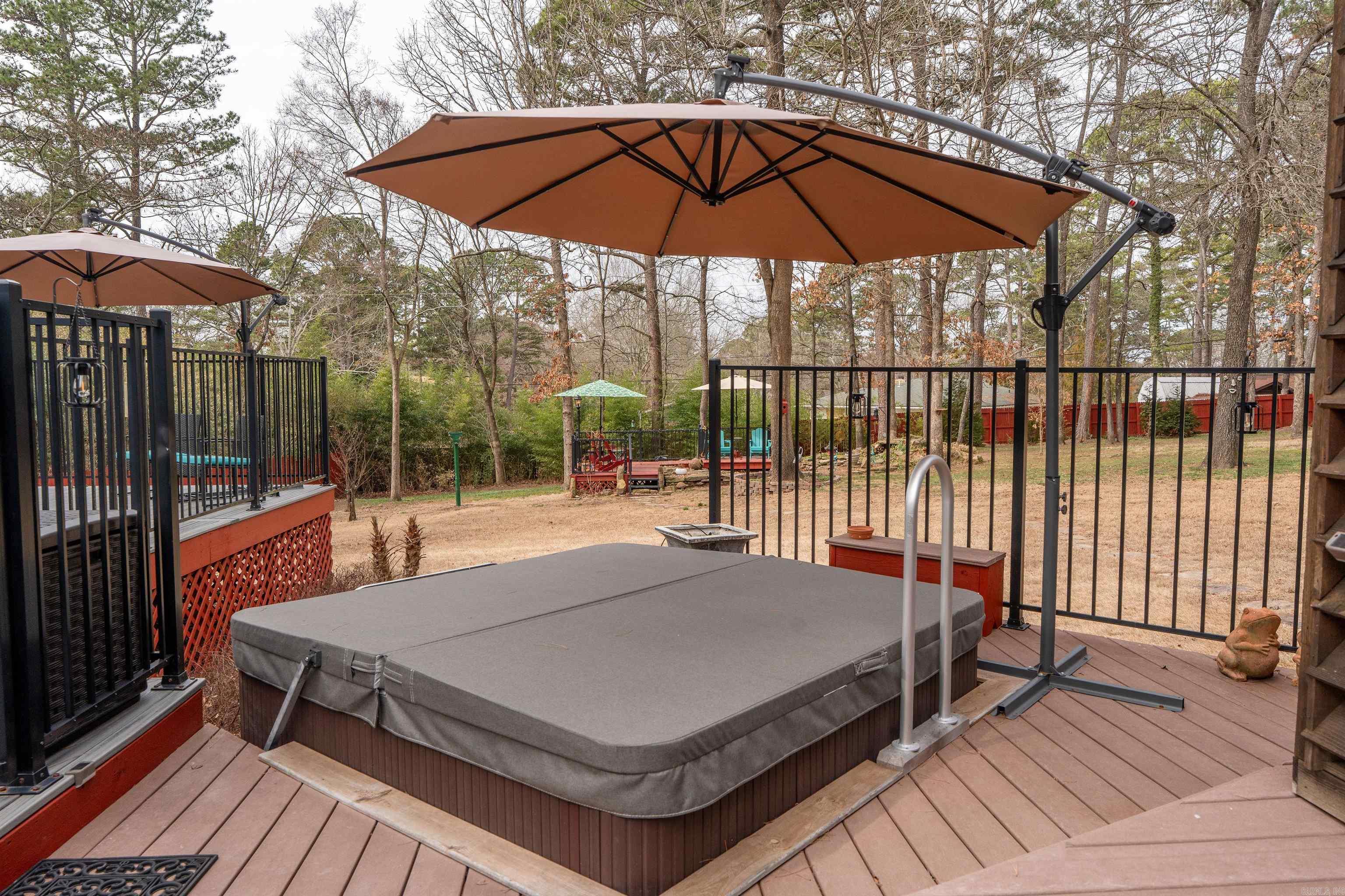 2406 Pinewood  Heber Springs, AR