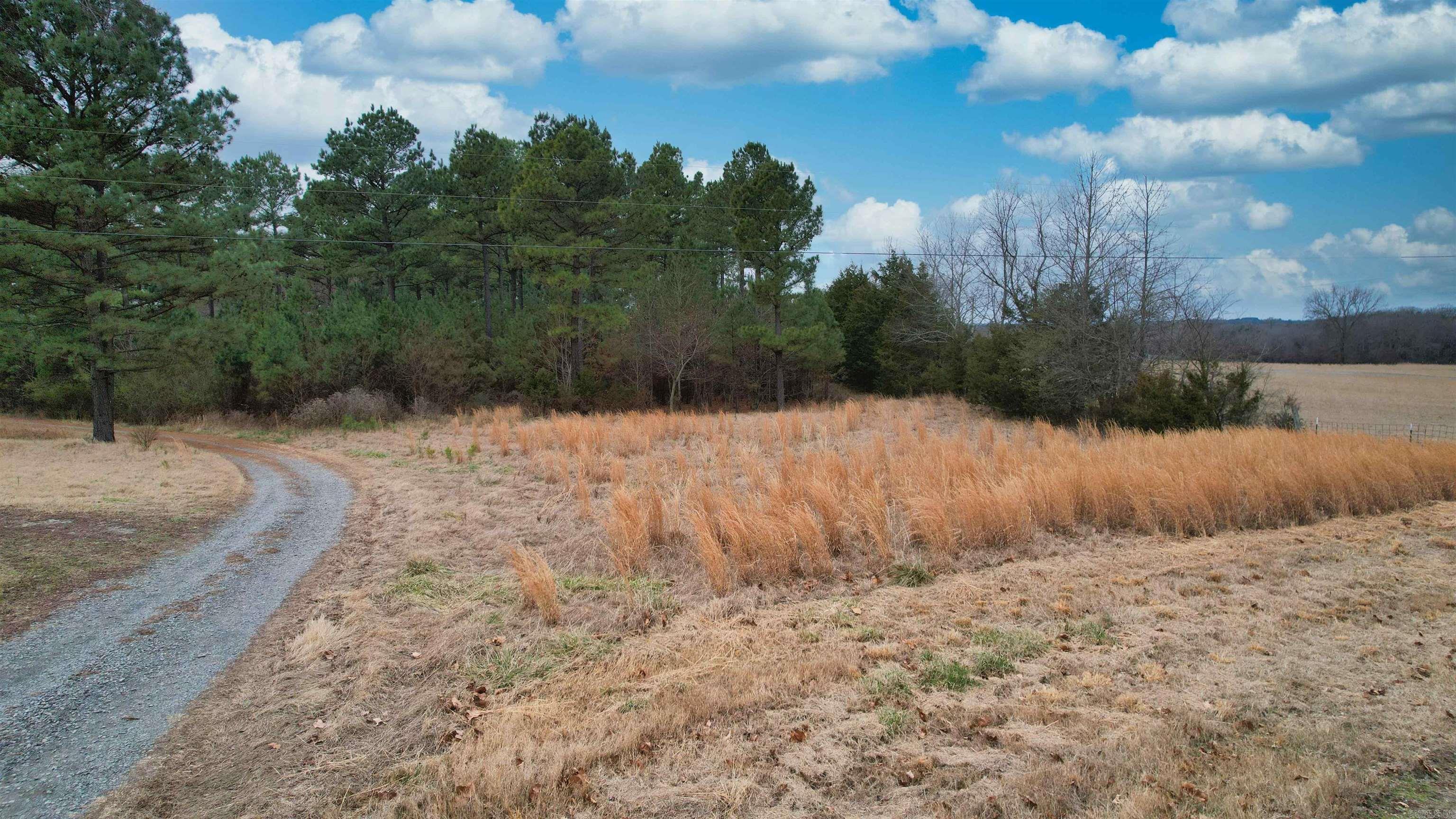 432 Pumpkin Center  Quitman, AR