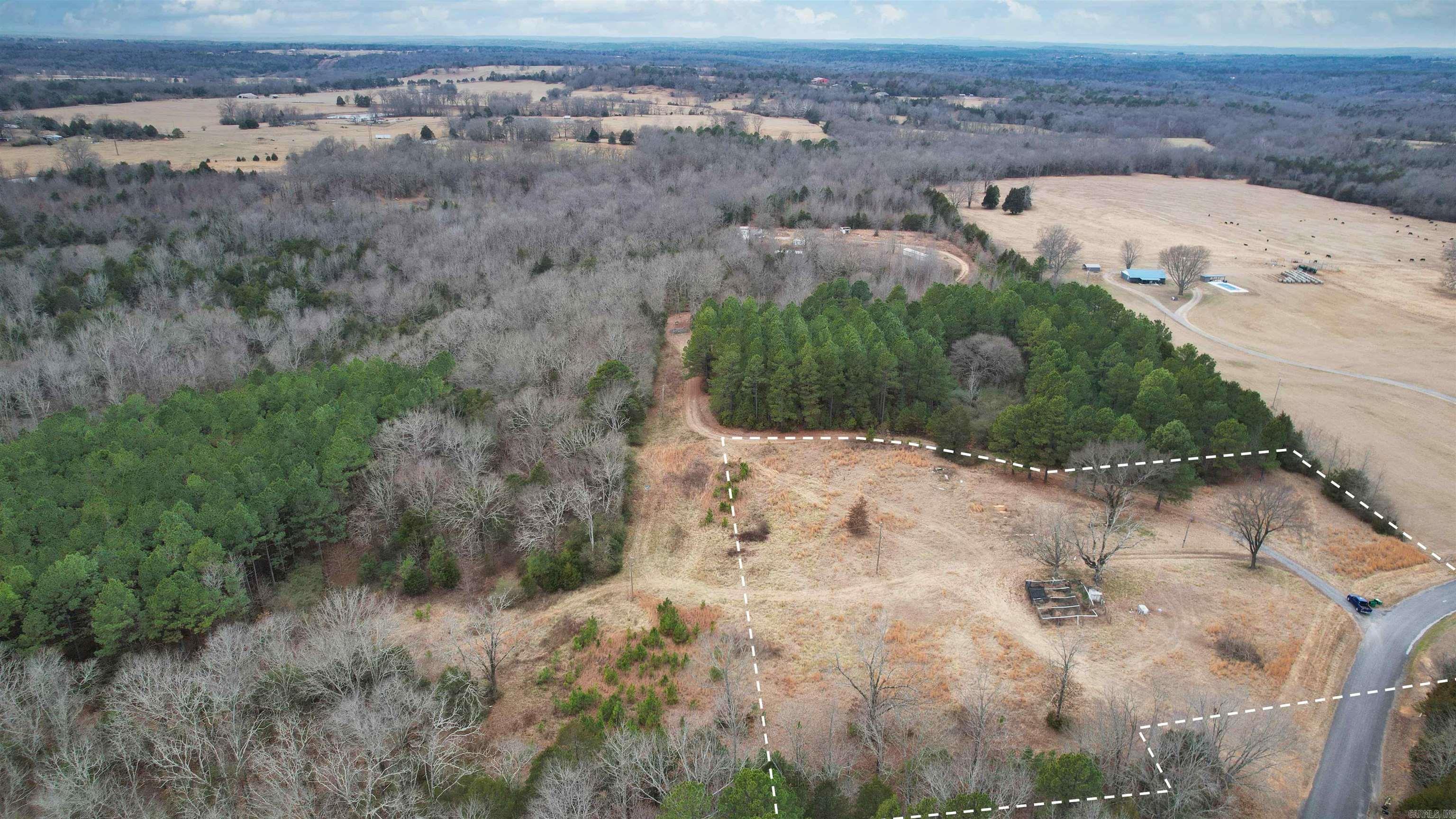 432 Pumpkin Center  Quitman, AR