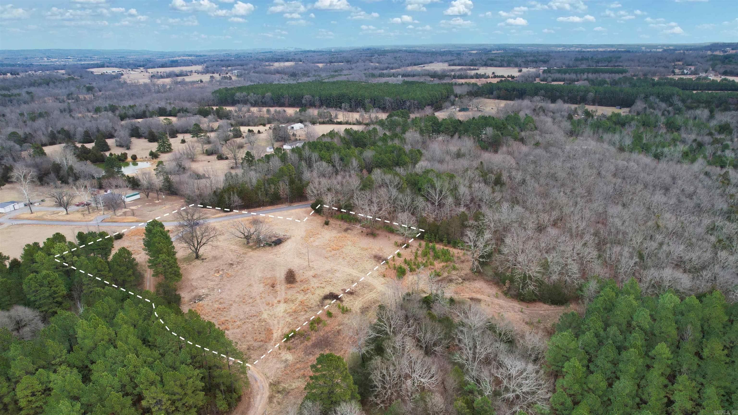 432 Pumpkin Center  Quitman, AR