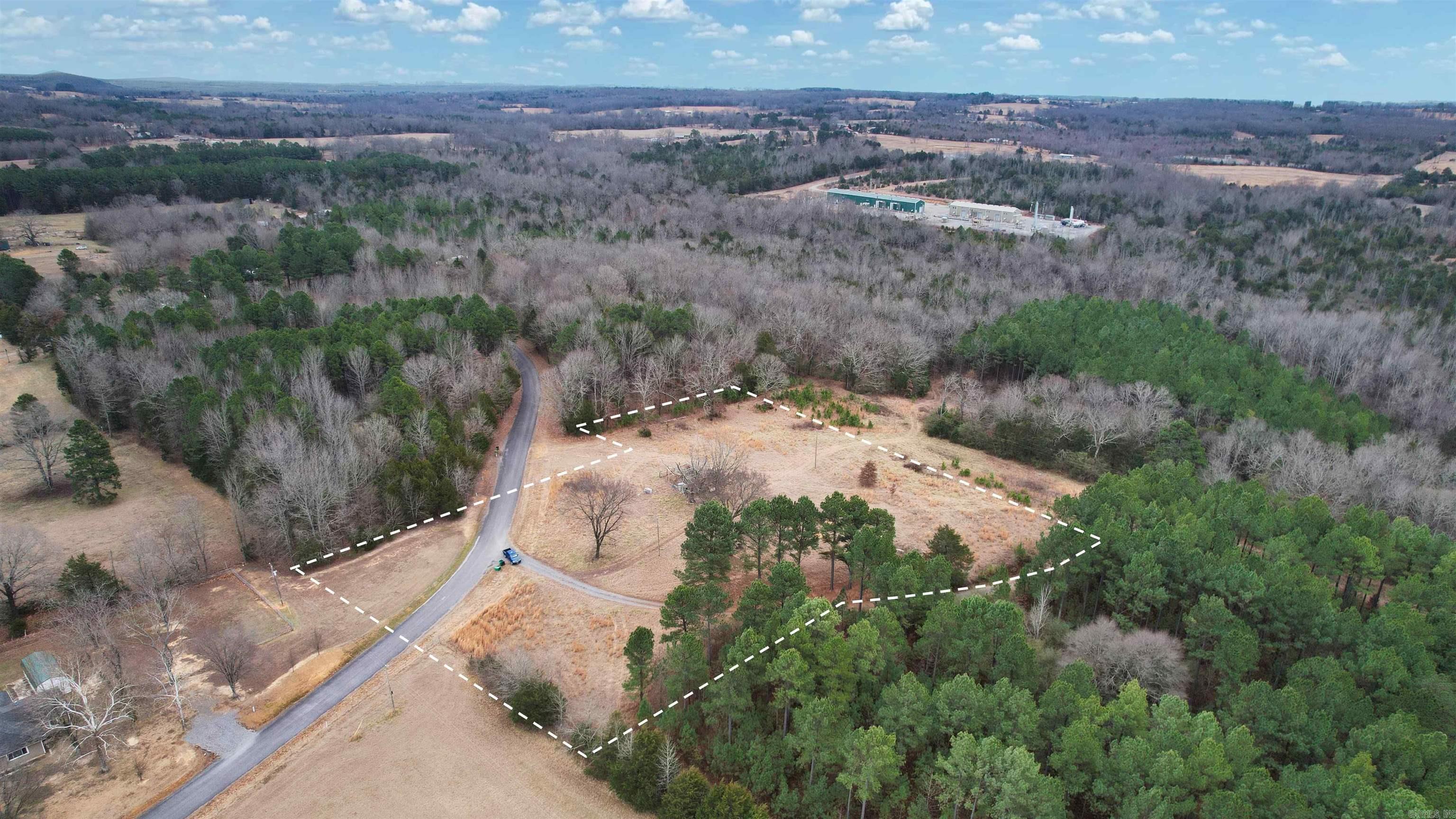 432 Pumpkin Center  Quitman, AR