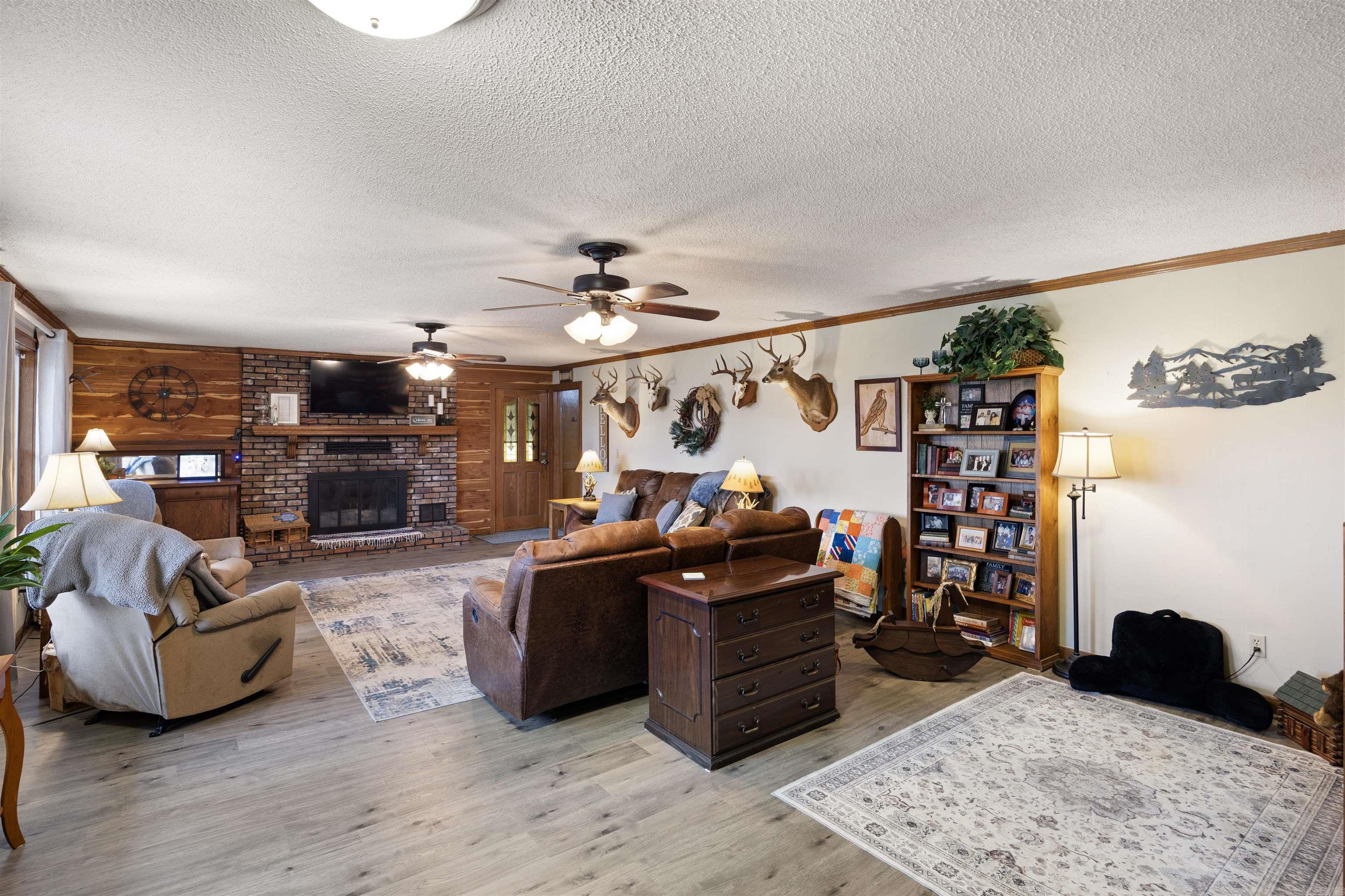 10972 Highway 164  Clarksville, AR