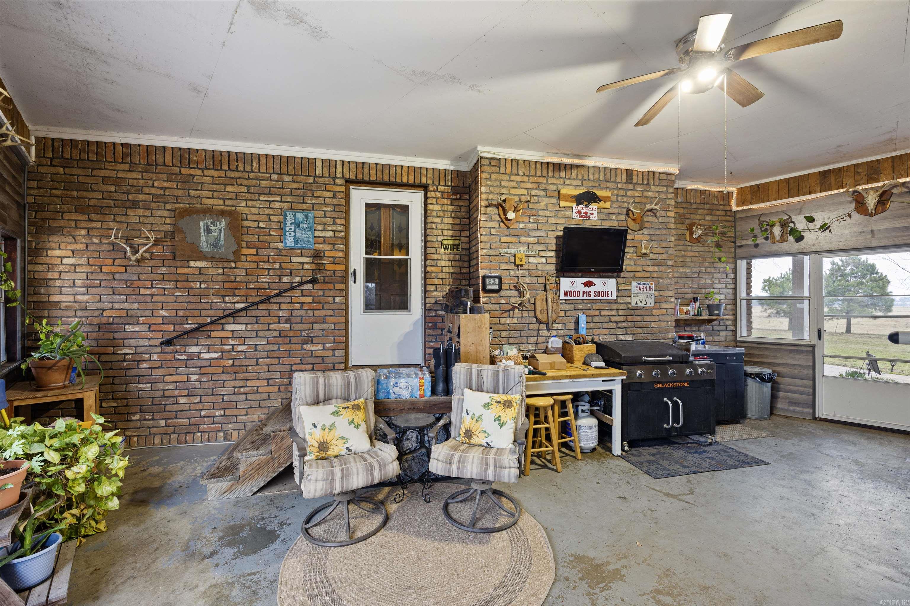 10972 Highway 164  Clarksville, AR