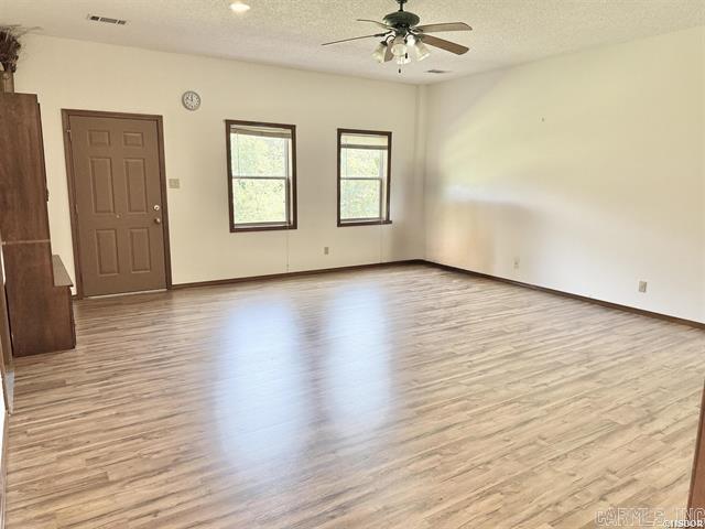 124 Oak Bend  Hot Springs, AR