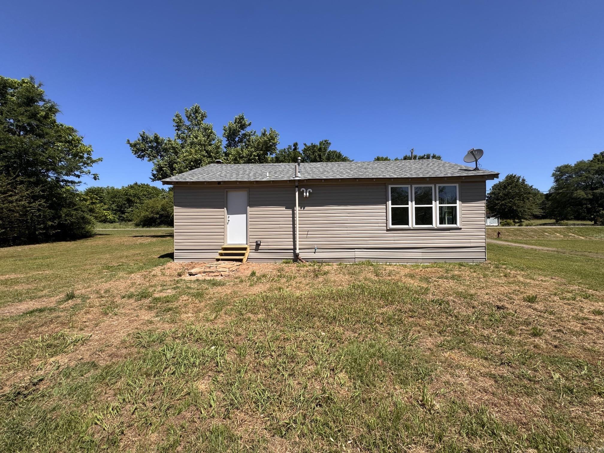 7513 Highway 64  Hartman, AR