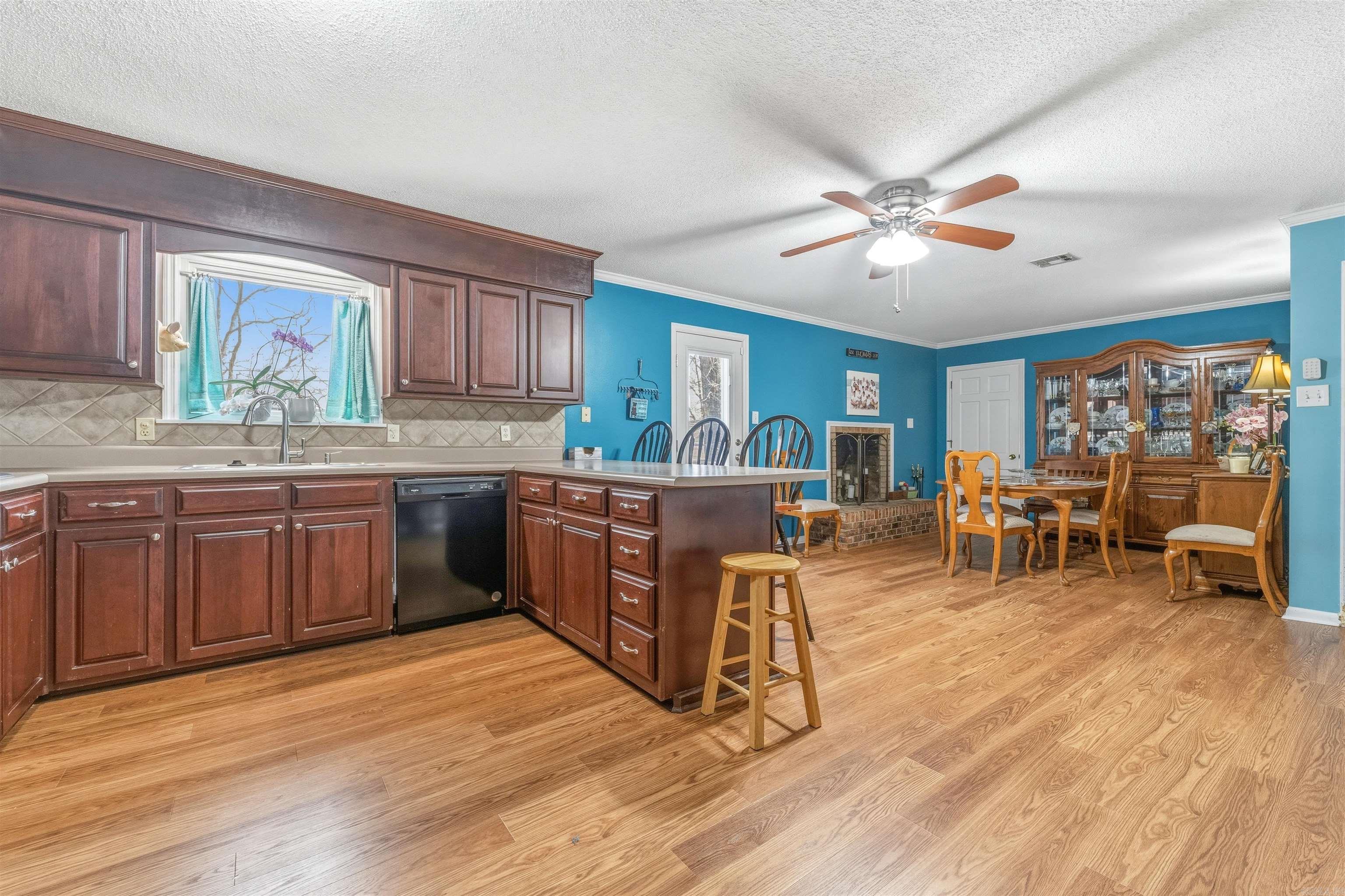 304 S Longfield  Sherwood, AR