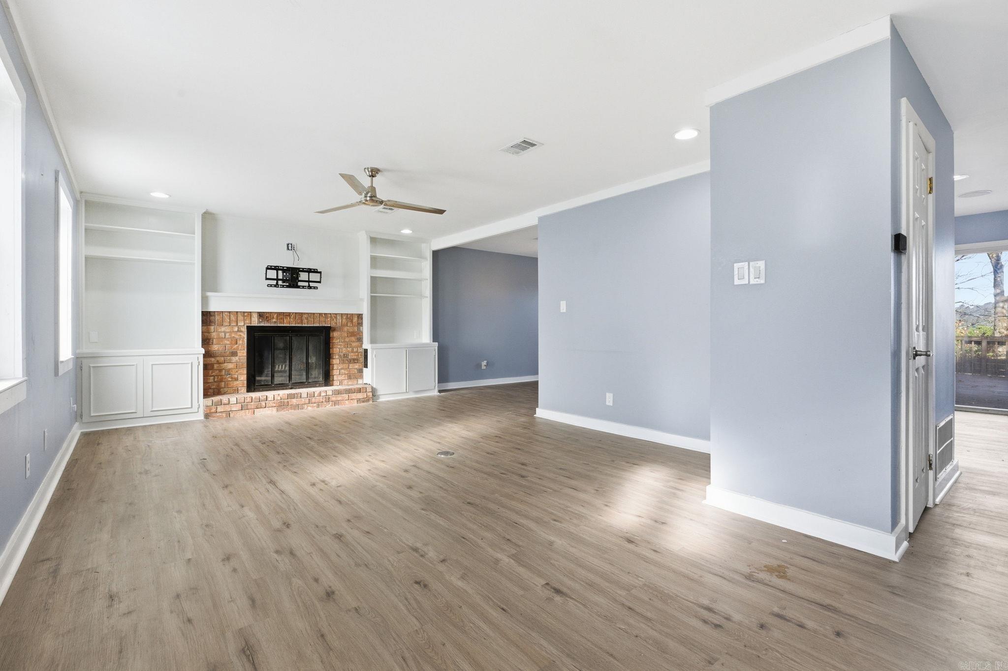 17 Shawnee Forest Cove  Little Rock, AR