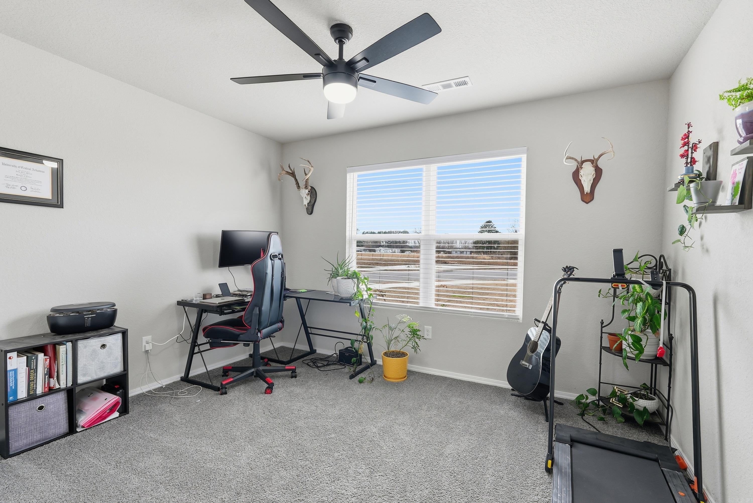 2 Farmhouse  Vilonia, AR