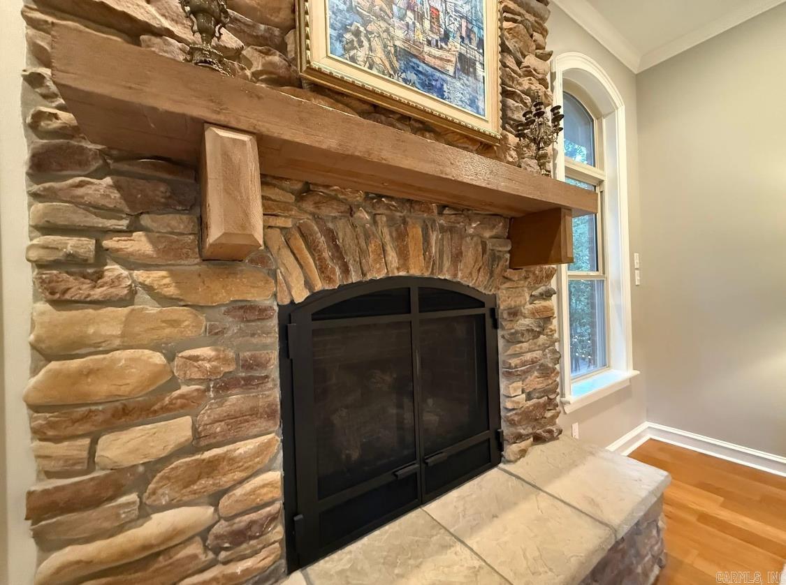 2730 Collins  Conway, AR