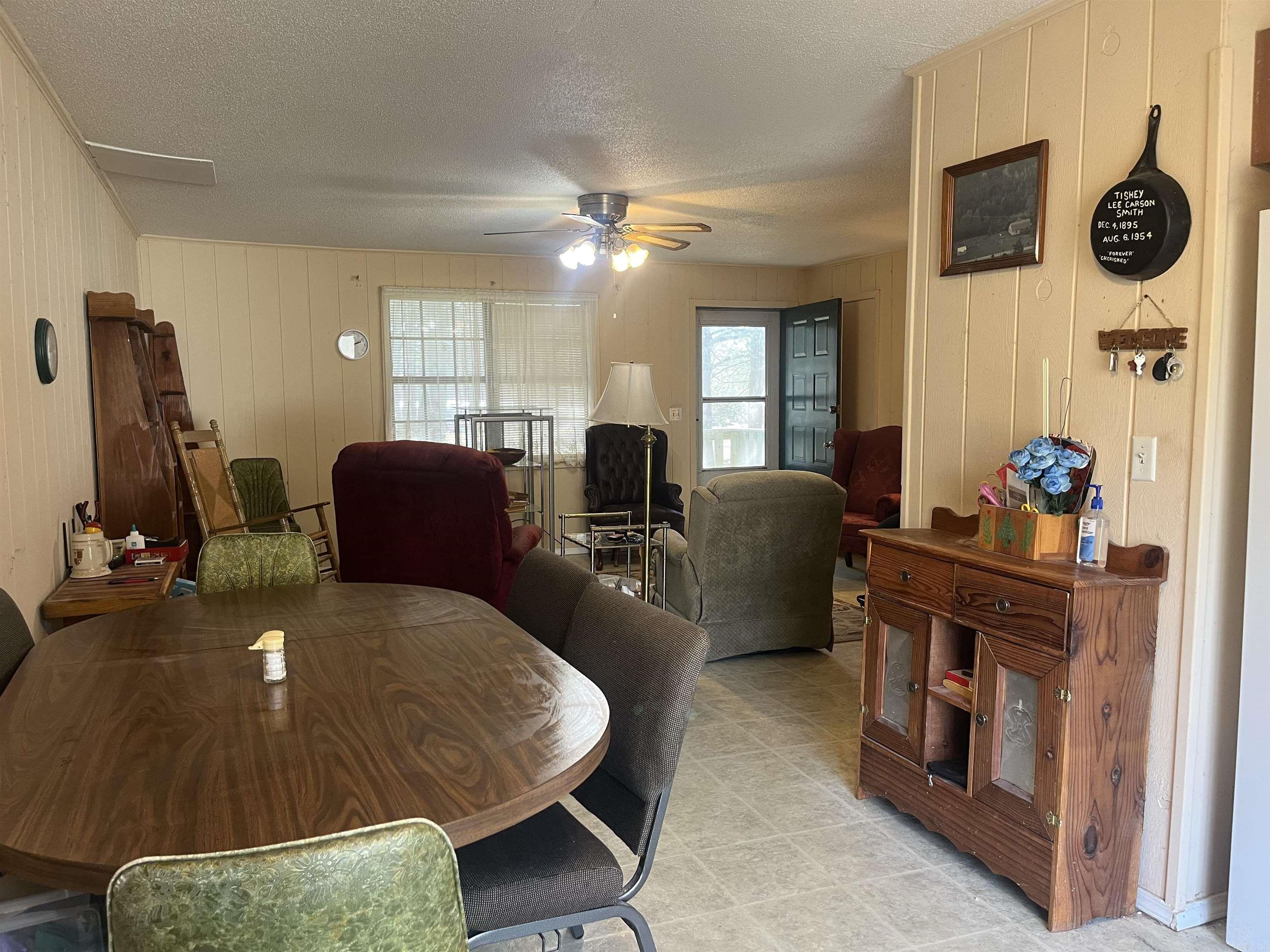 975 Jenkins Ferry  Knoxville, AR