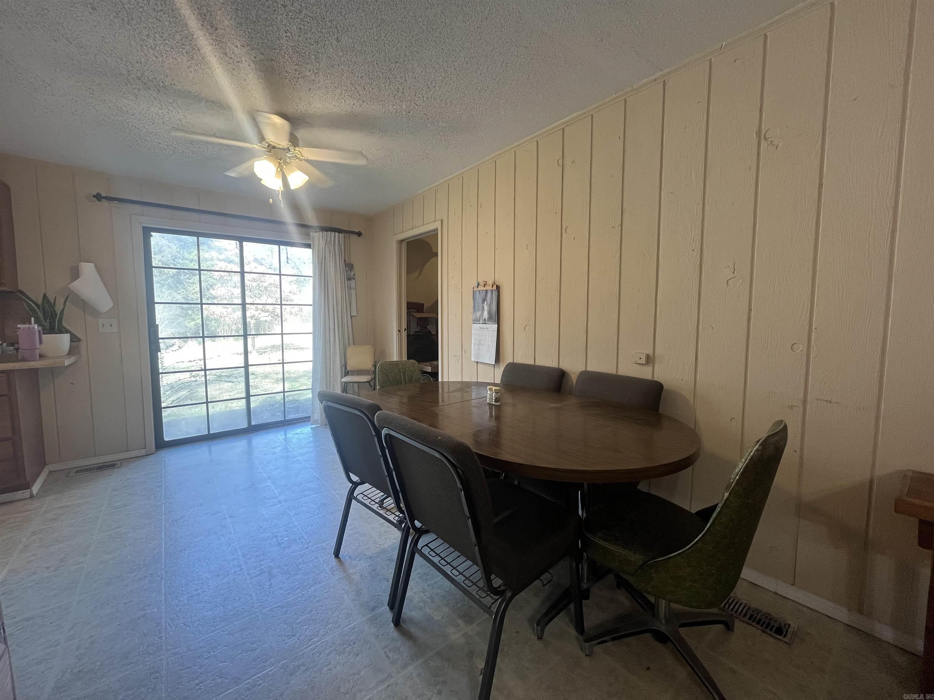 975 Jenkins Ferry  Knoxville, AR