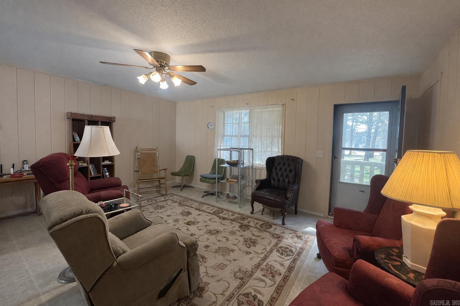 975 Jenkins Ferry  Knoxville, AR