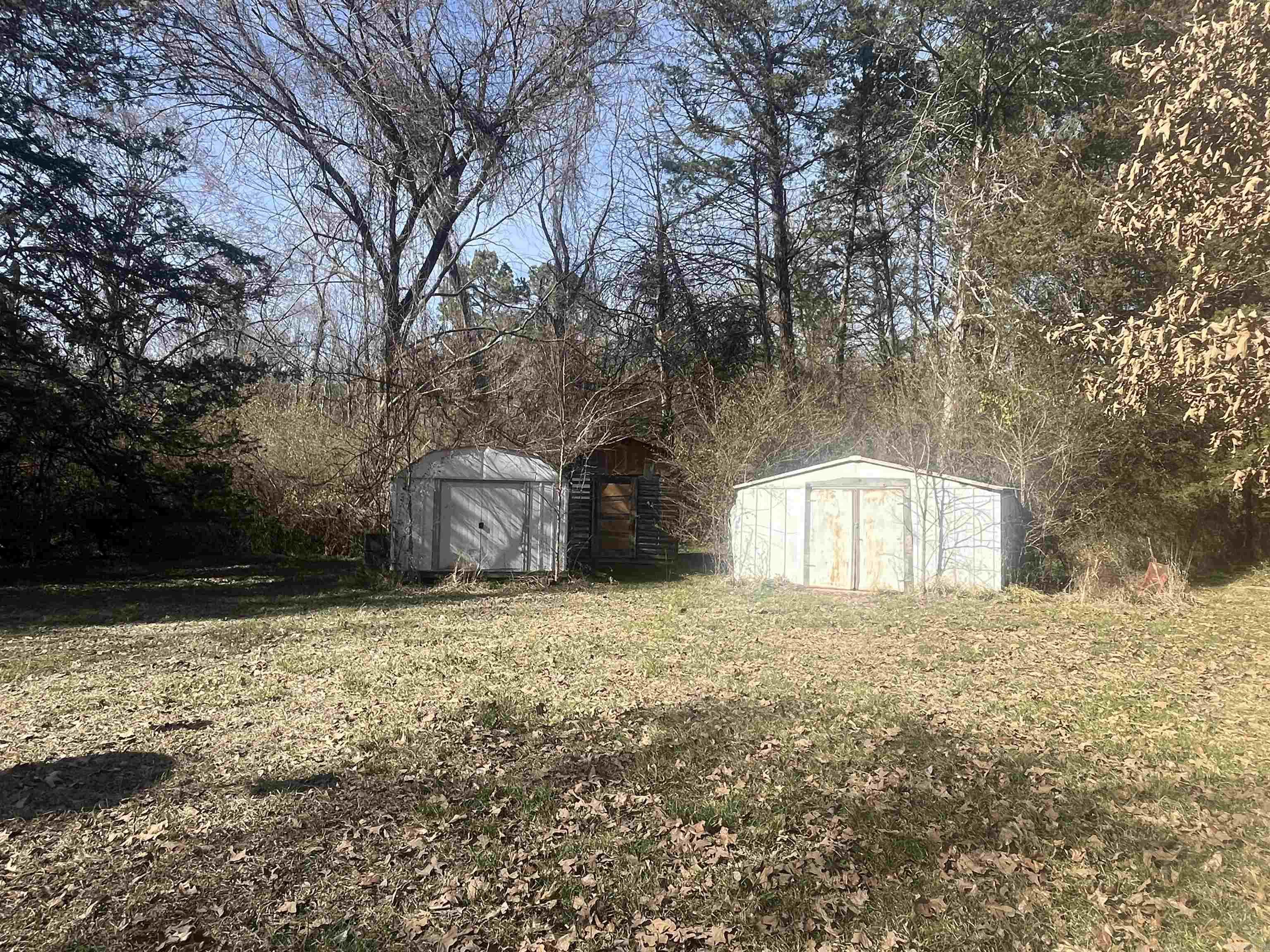 975 Jenkins Ferry  Knoxville, AR