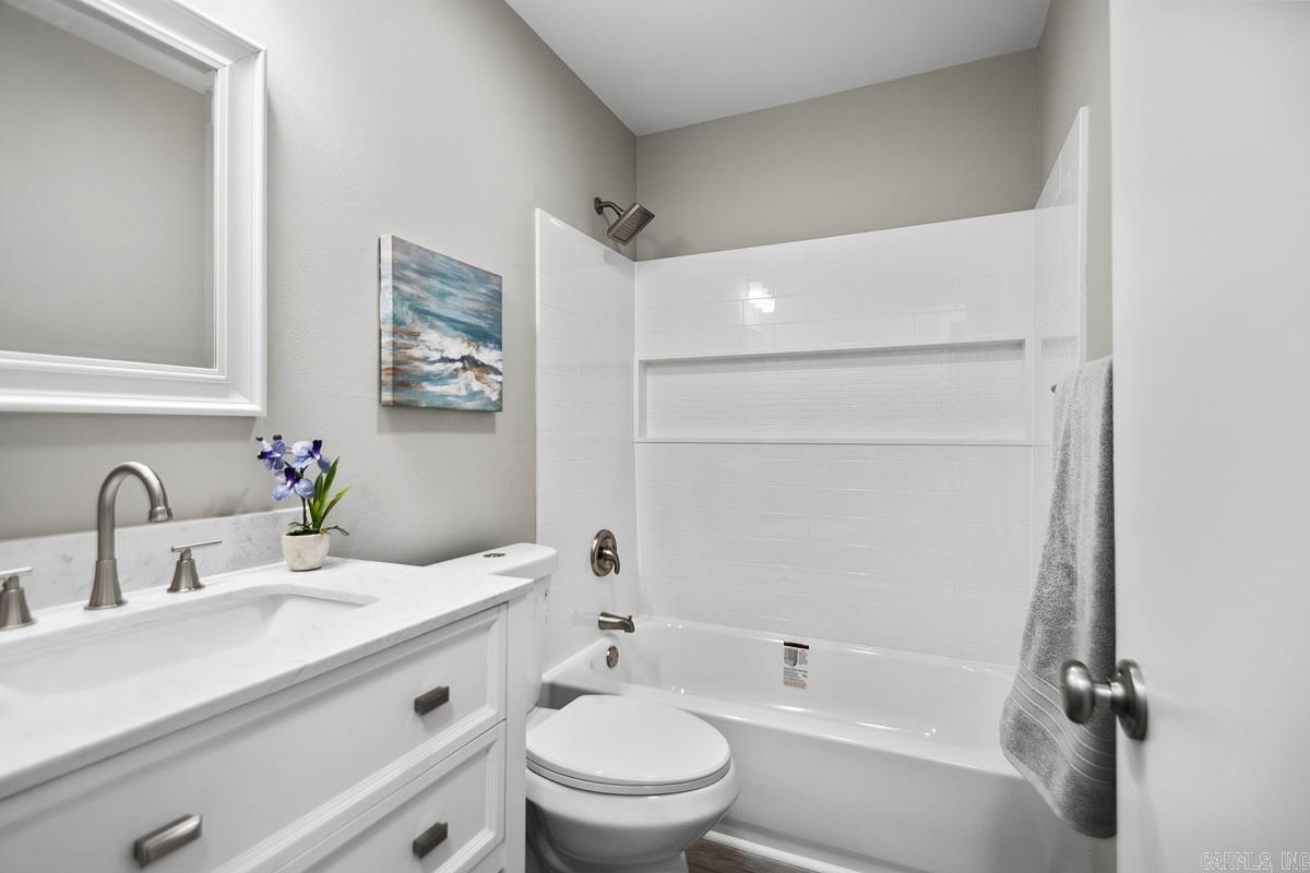 6405 Windhill  North Little Rock, AR