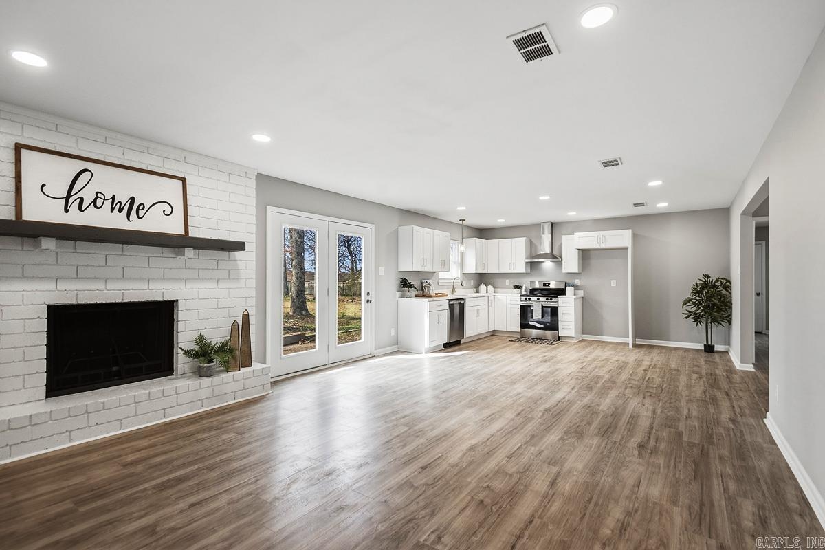 6405 Windhill  North Little Rock, AR