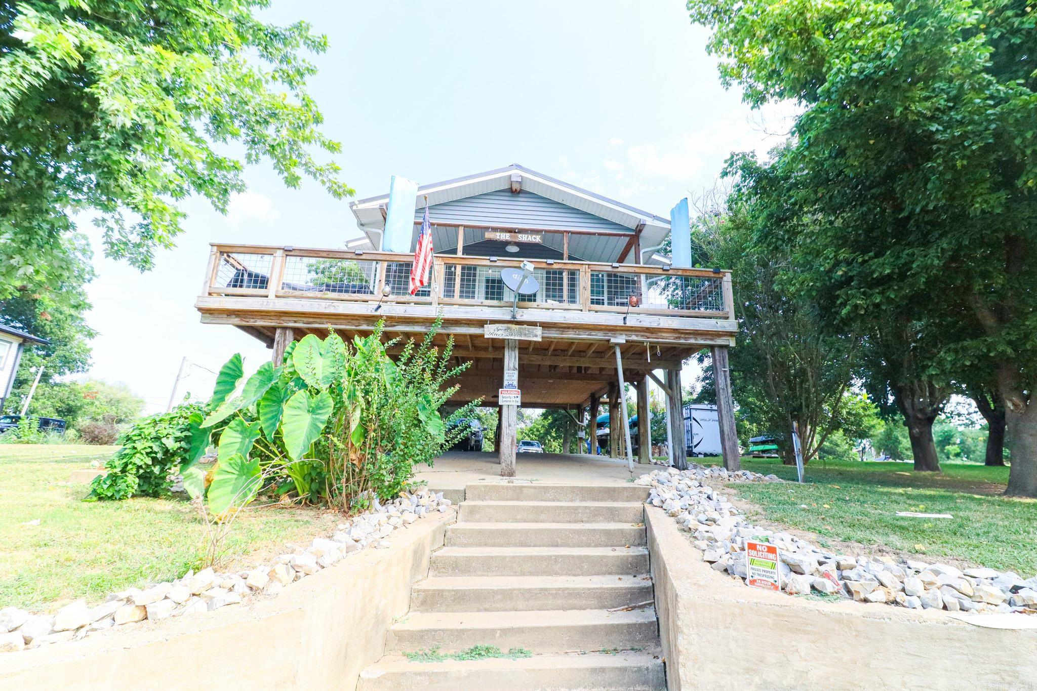 19 E Valley  Hardy, AR