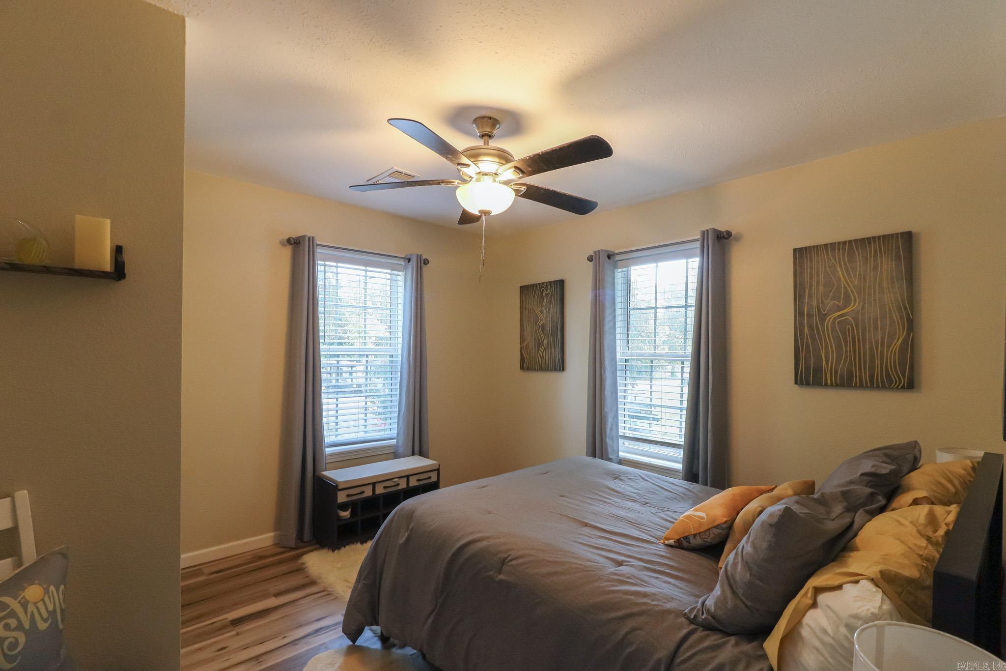 19 E Valley  Hardy, AR