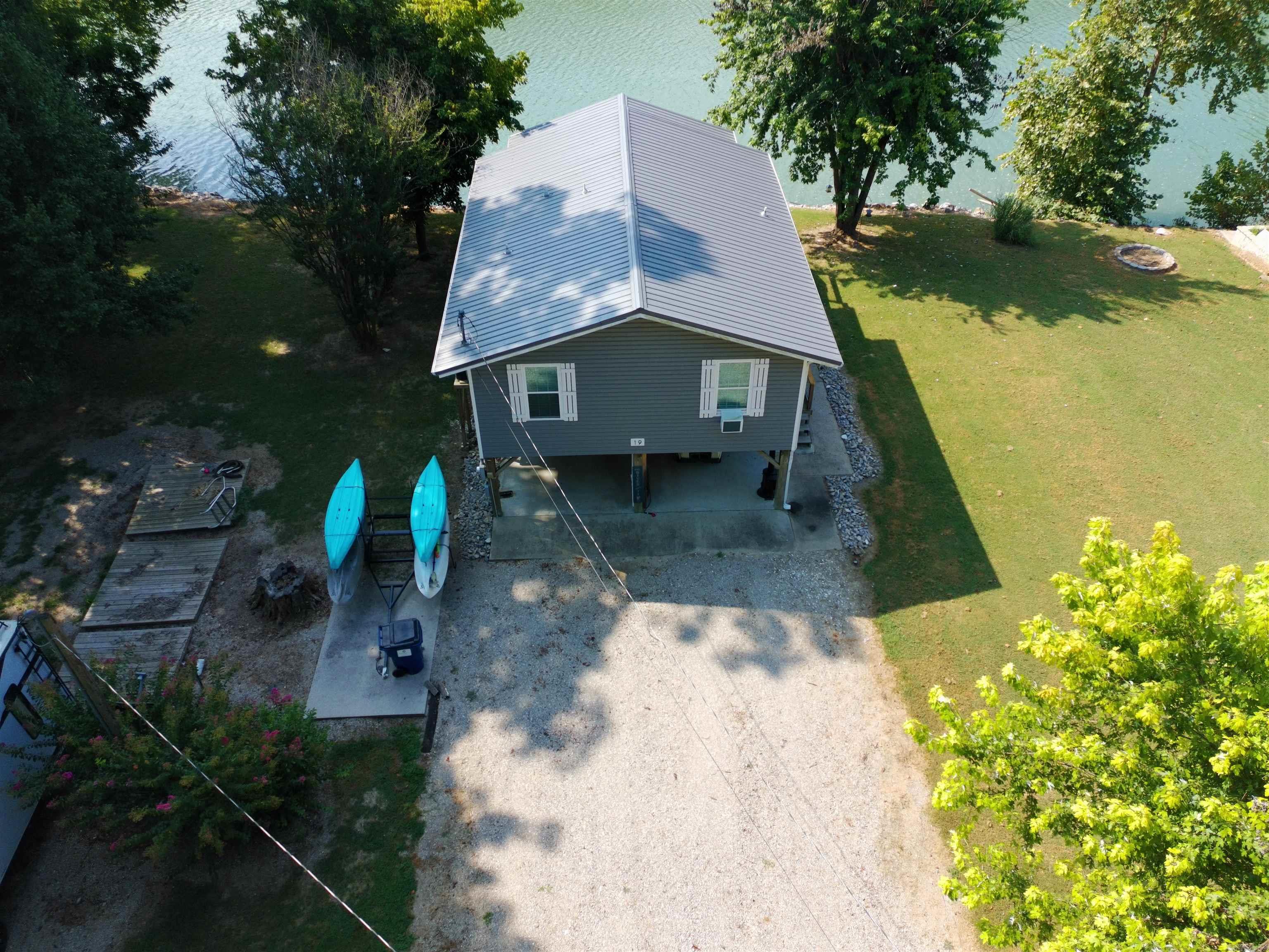 19 E Valley  Hardy, AR