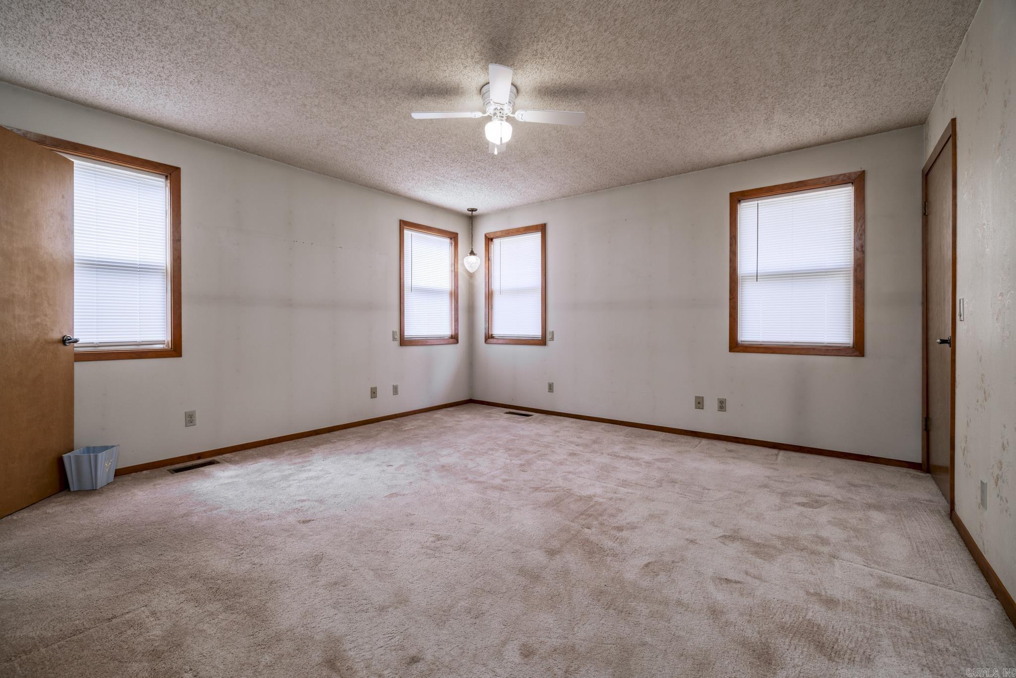 2538 Walnut Valley Road  Hot Springs, AR