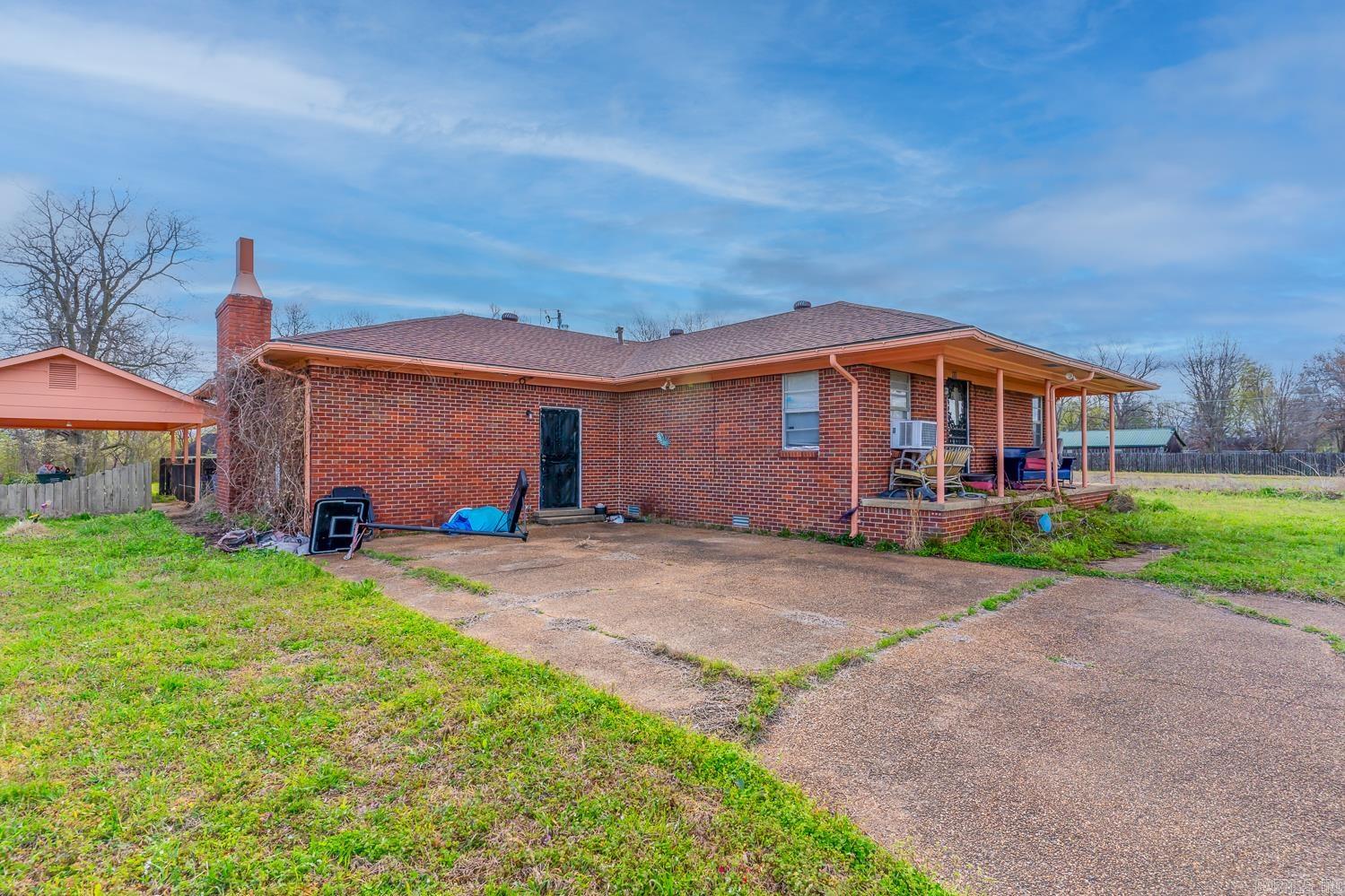 430 S Front St  Gilmore, AR