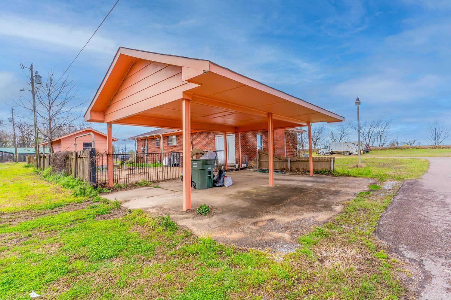 430 S Front St  Gilmore, AR