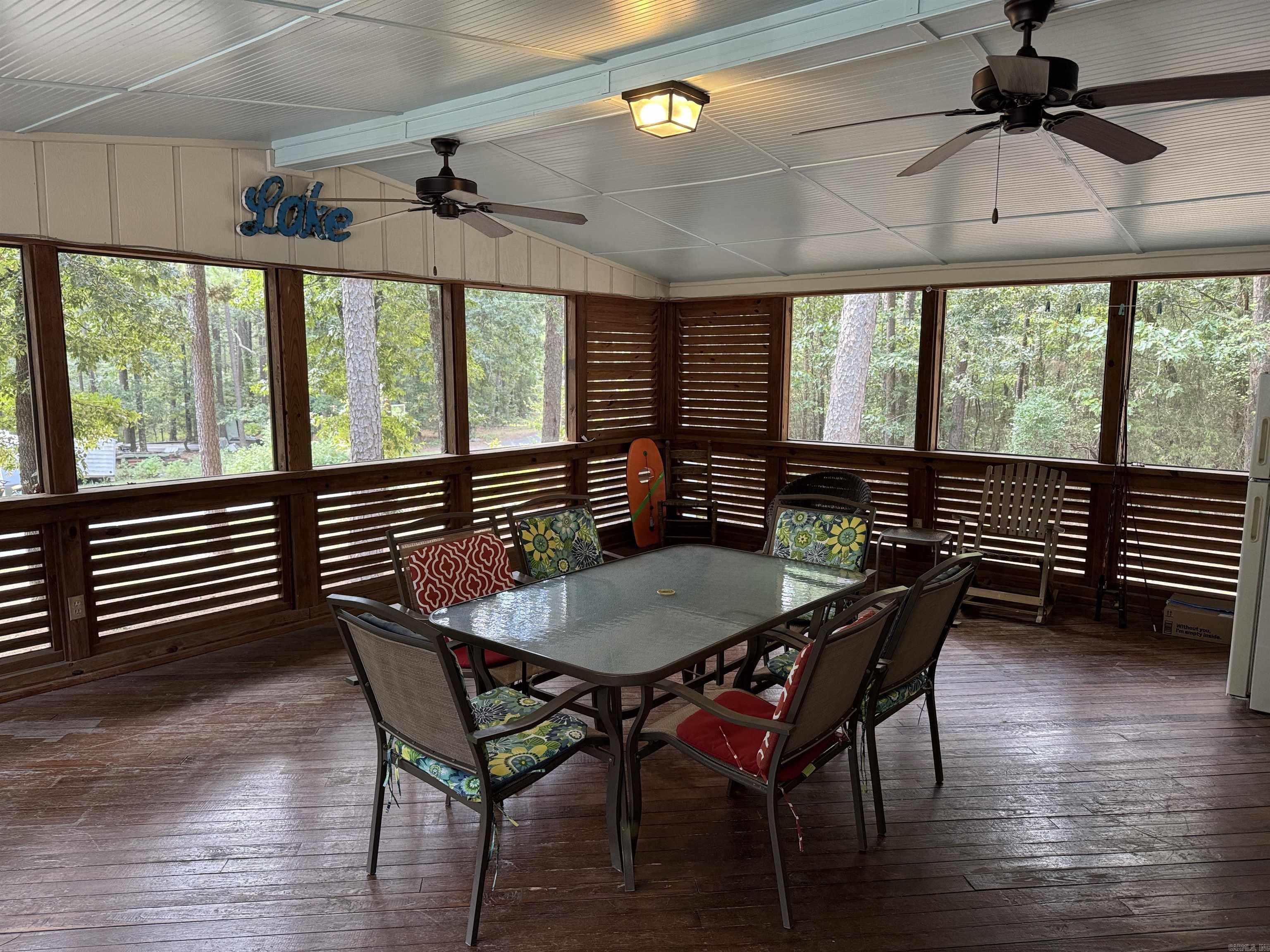 1950 Northshore  Greers Ferry, AR