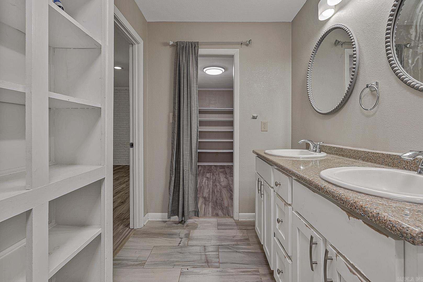 1912 Sherwood  Jonesboro, AR