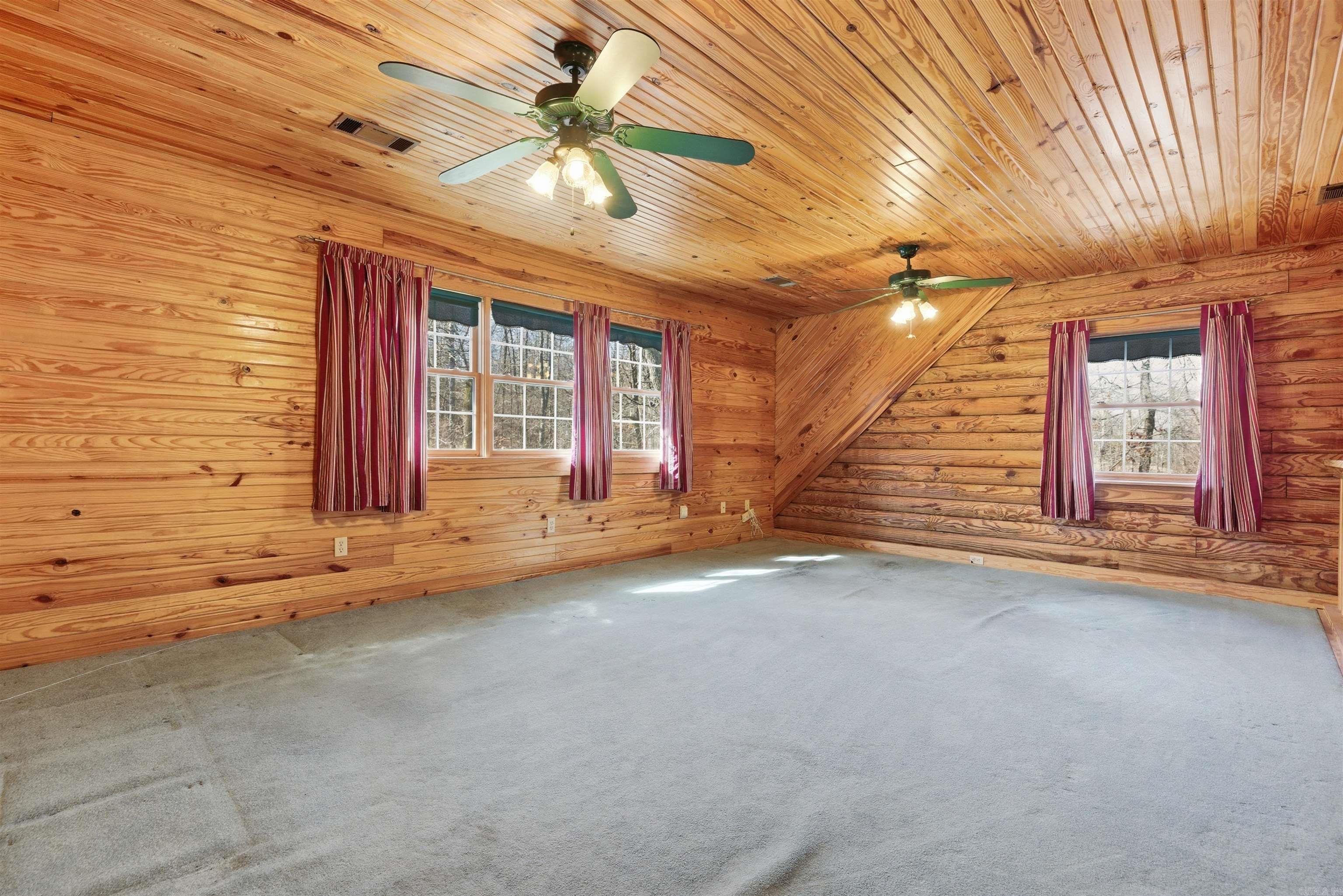 5621 Salt Creek  Benton, AR