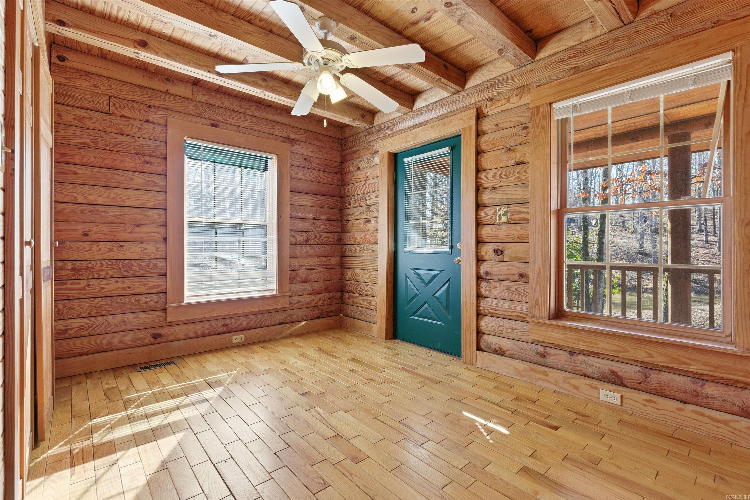 5621 Salt Creek  Benton, AR