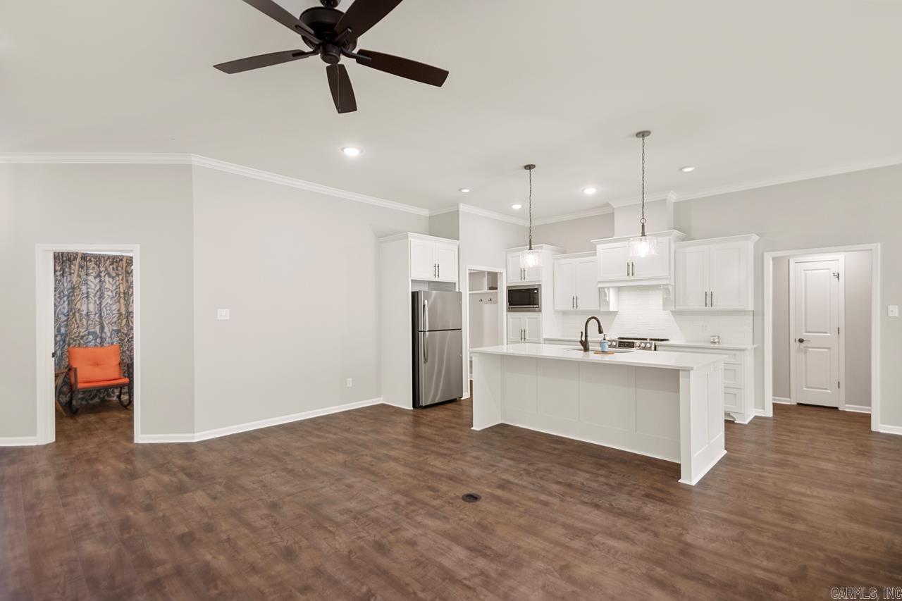 1465 Woolridge Drive  Benton, AR