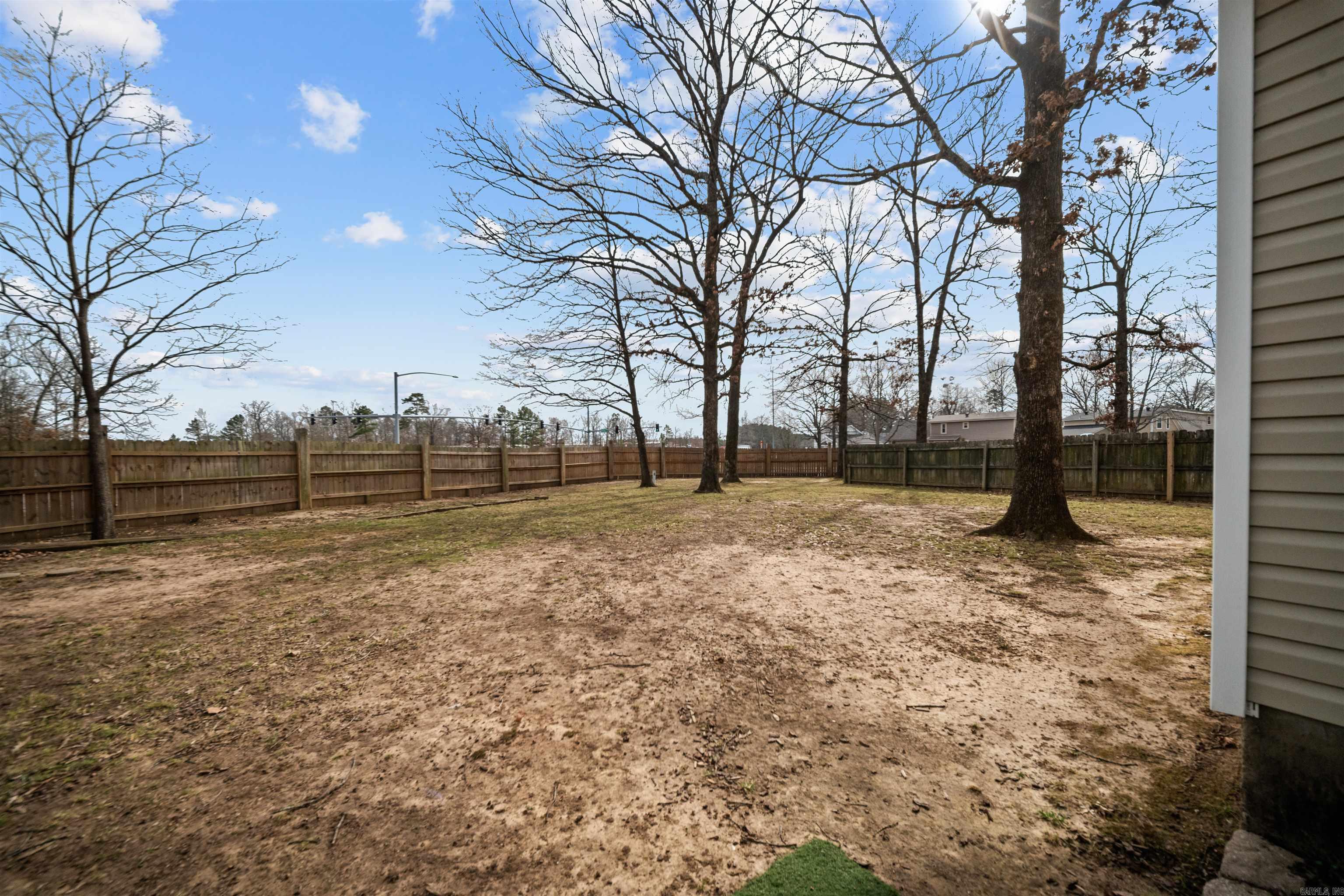 39 Pin Oak Loop Maumelle, AR 72113