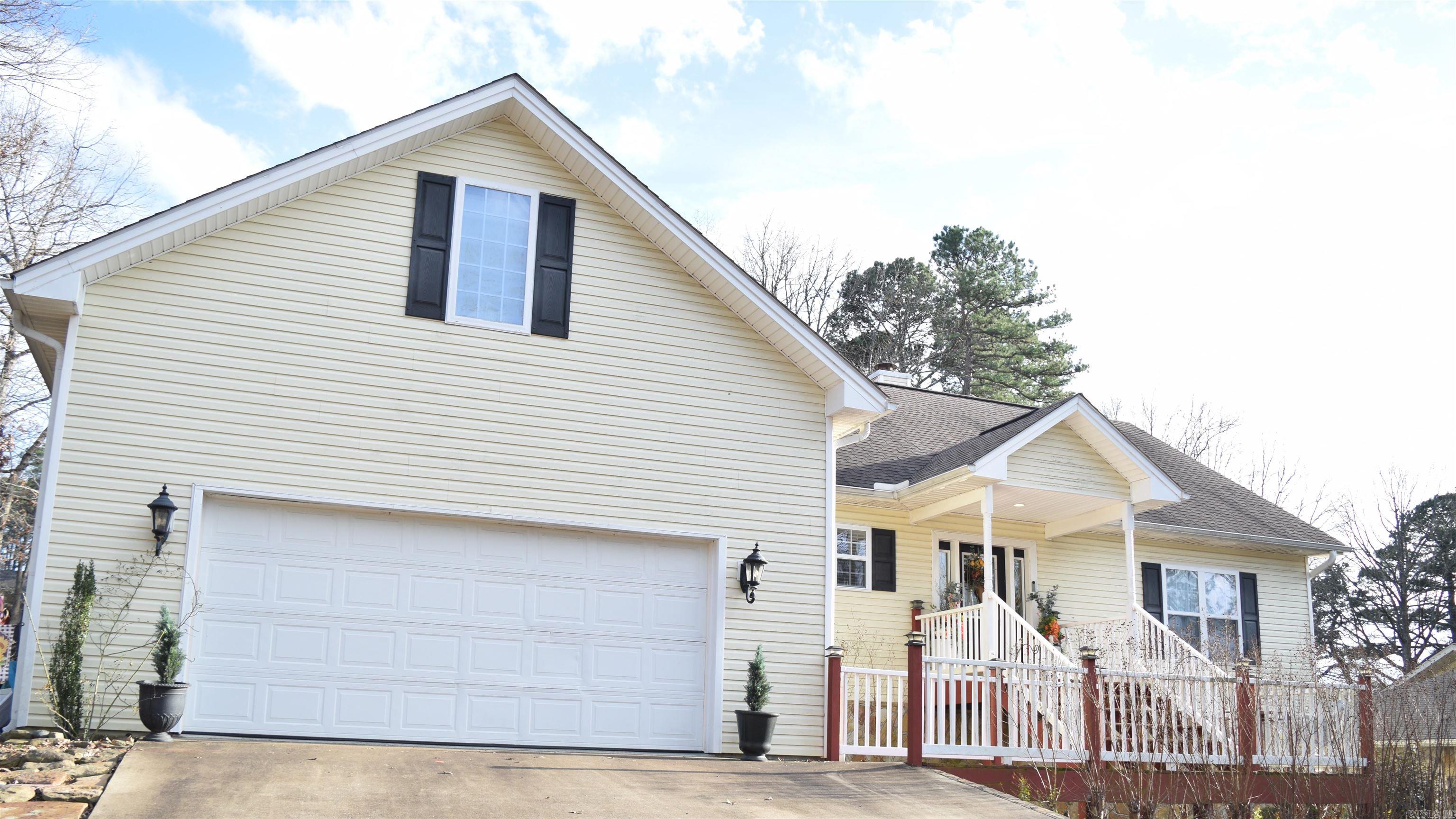 143 Rock Hill Rd  Fairfield Bay, AR