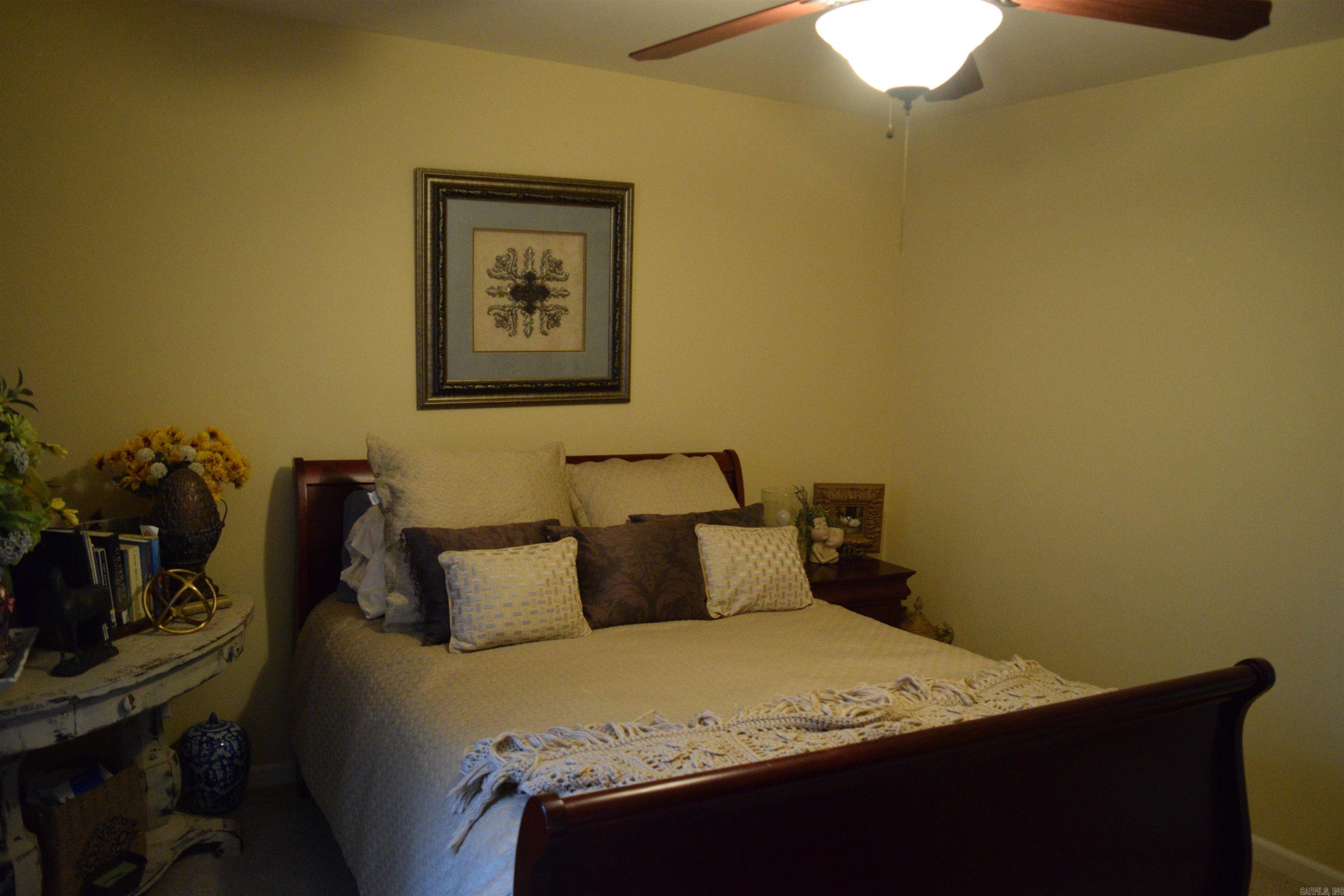 143 Rock Hill Rd  Fairfield Bay, AR