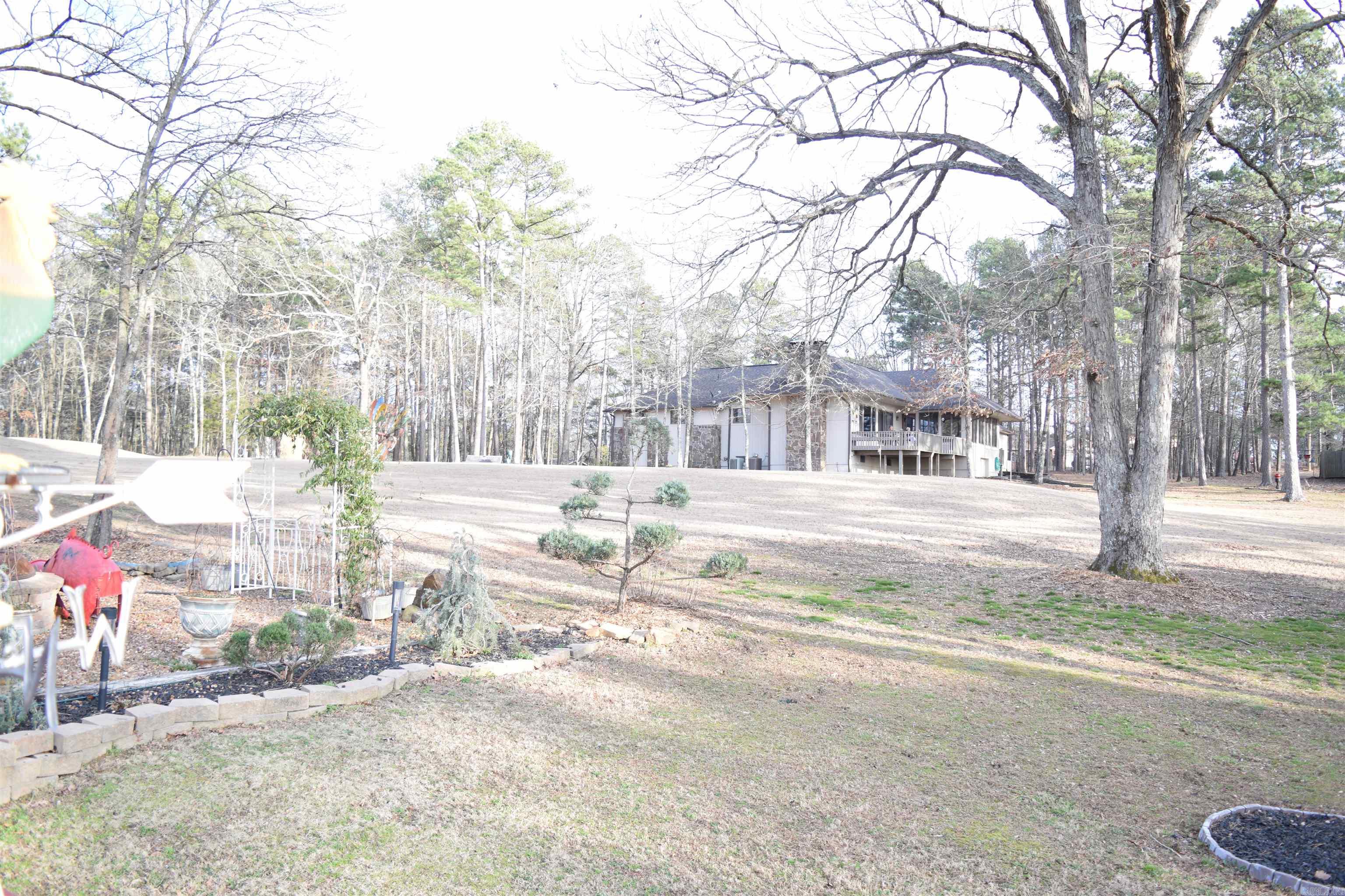 143 Rock Hill Rd  Fairfield Bay, AR