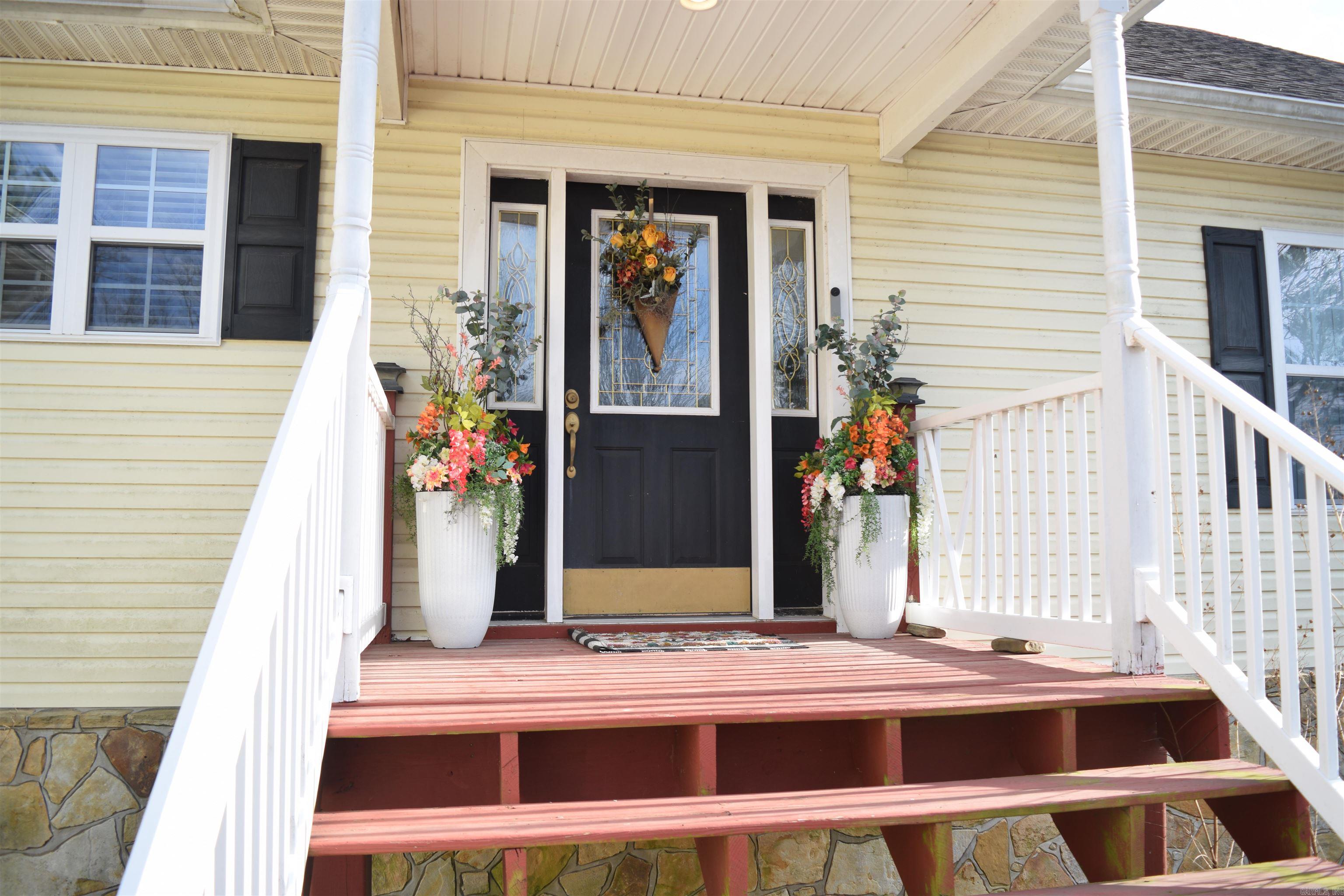 143 Rock Hill Rd  Fairfield Bay, AR